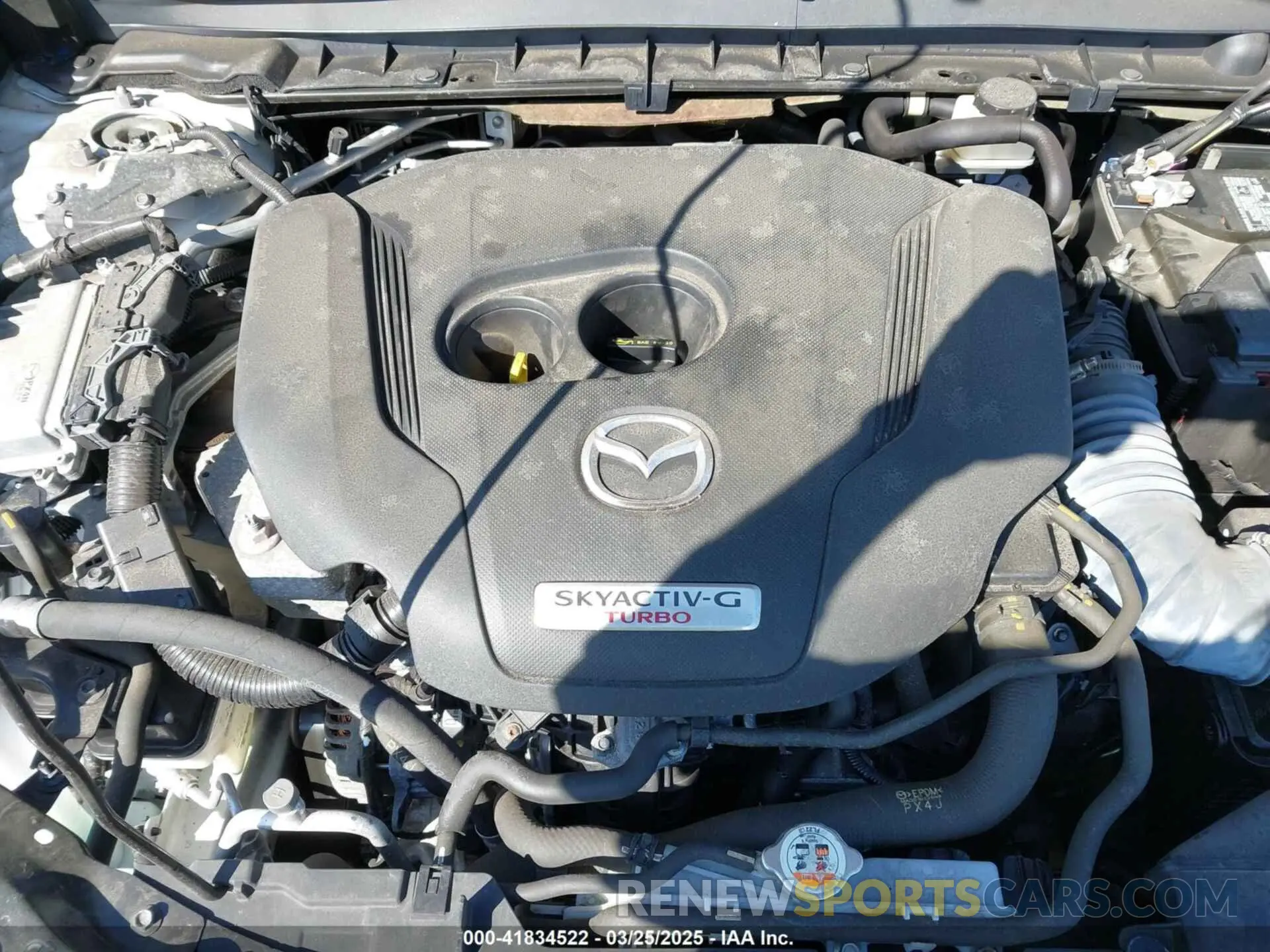 10 Photograph of a damaged car 3MVDMBAYXMM250823 MAZDA CX-30 2021