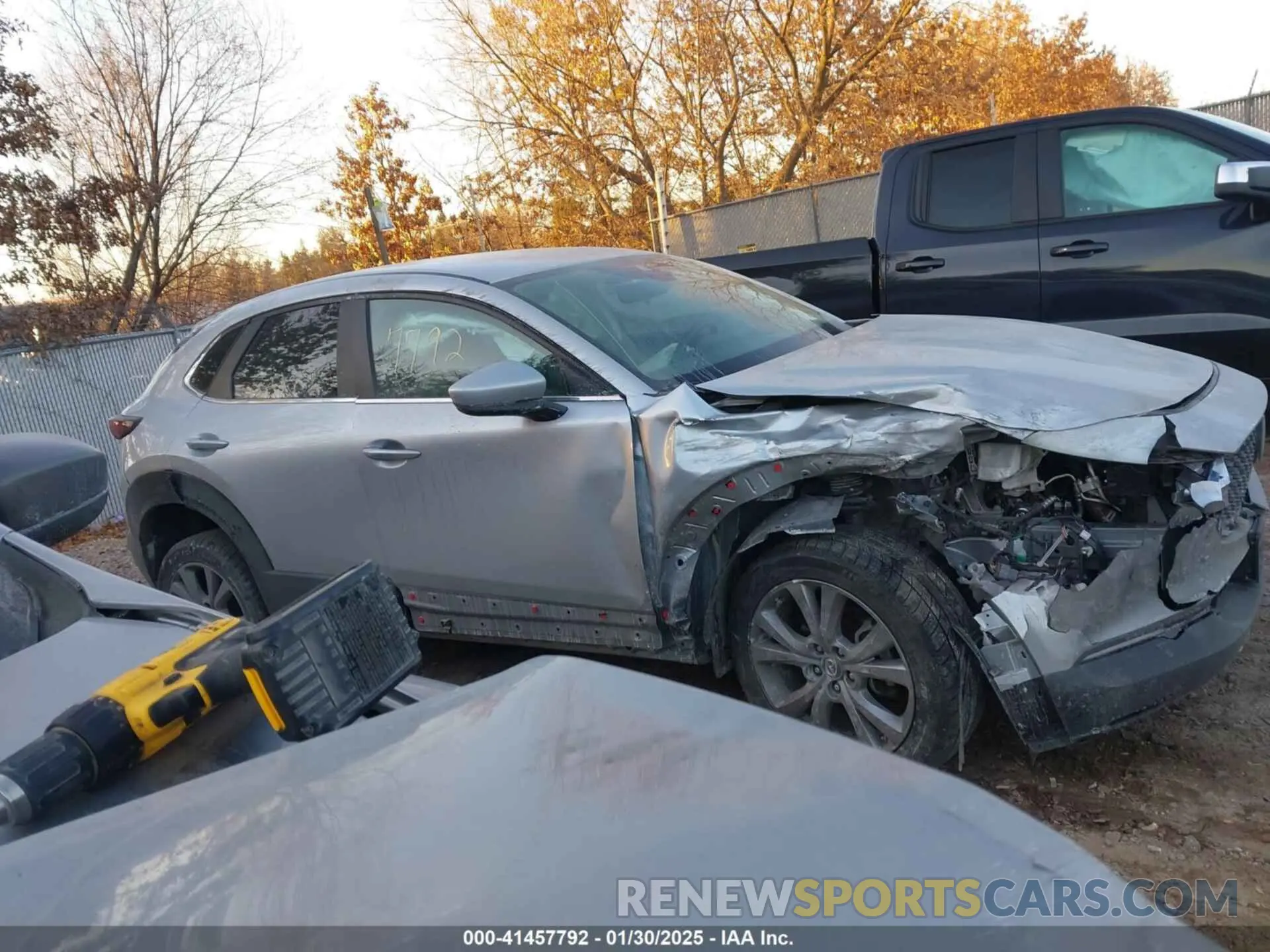 13 Photograph of a damaged car 3MVDMBBL0MM237386 MAZDA CX-30 2021