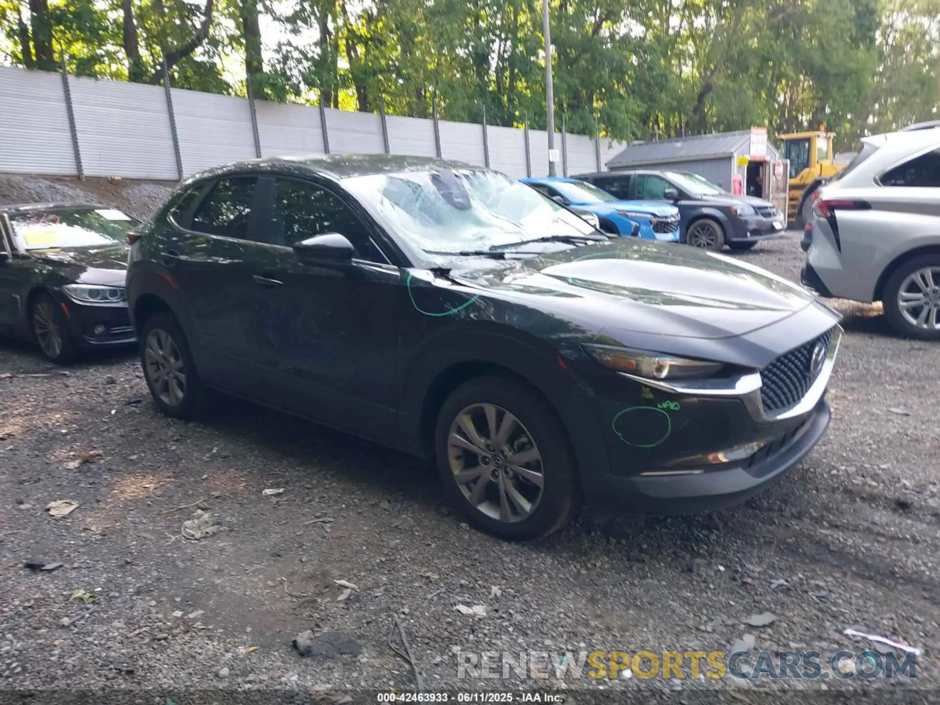 1 Photograph of a damaged car 3MVDMBBL1MM234920 MAZDA CX-30 2021