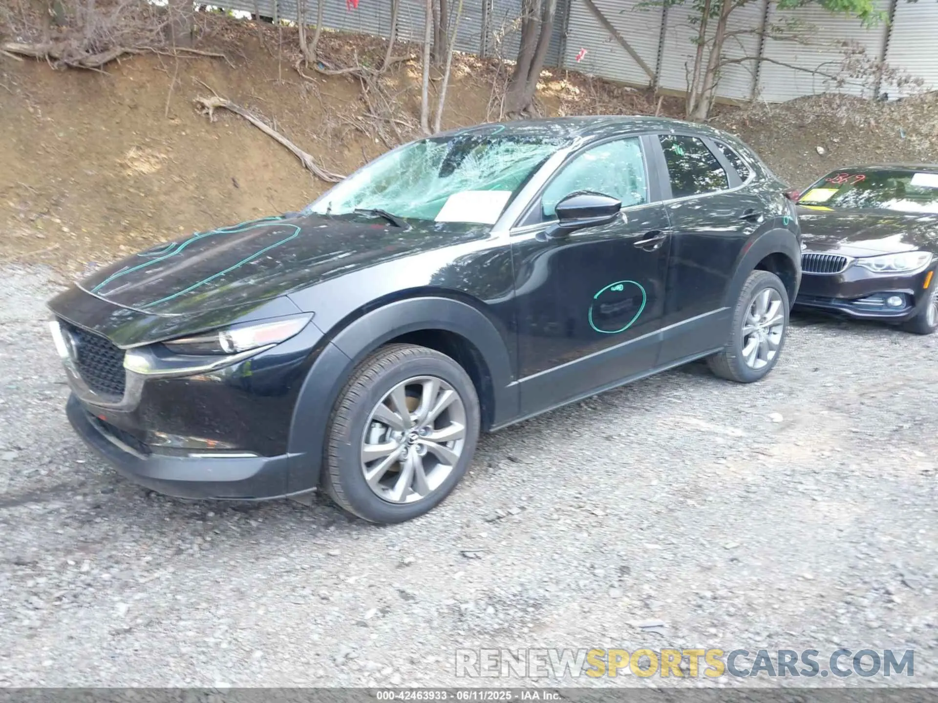 2 Photograph of a damaged car 3MVDMBBL1MM234920 MAZDA CX-30 2021