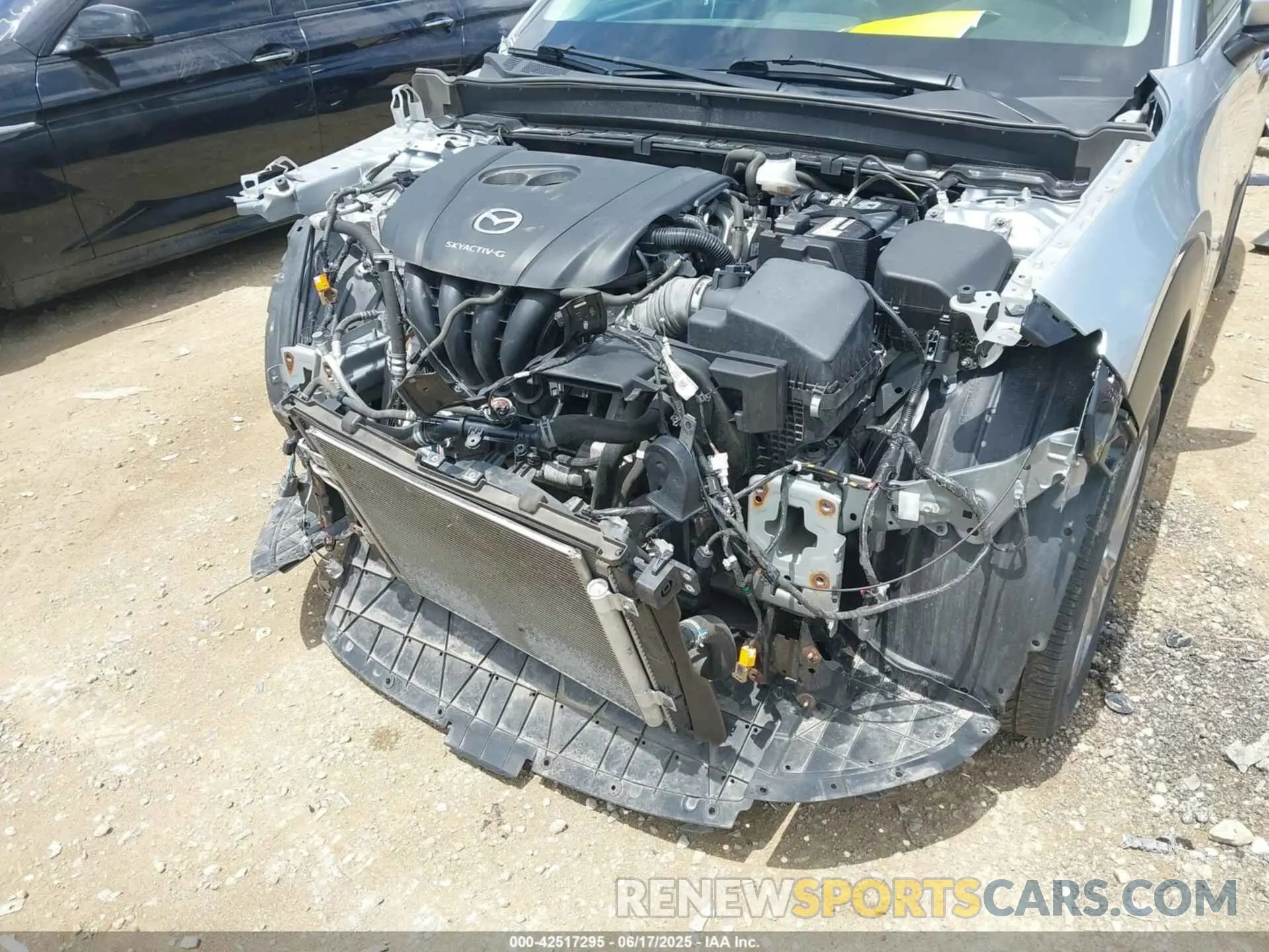 6 Photograph of a damaged car 3MVDMBBL1MM245514 MAZDA CX-30 2021