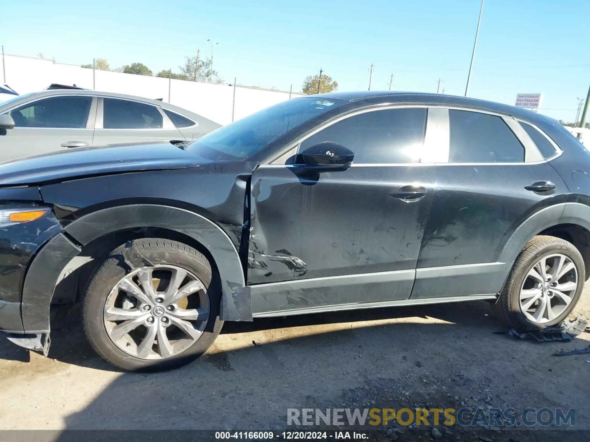14 Photograph of a damaged car 3MVDMBBL1MM260529 MAZDA CX-30 2021
