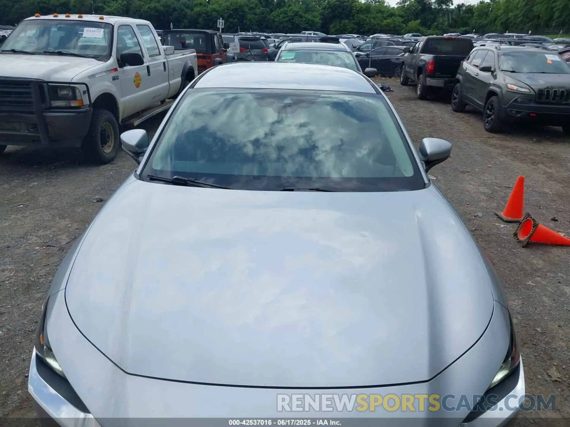6 Photograph of a damaged car 3MVDMBBL4MM240615 MAZDA CX-30 2021