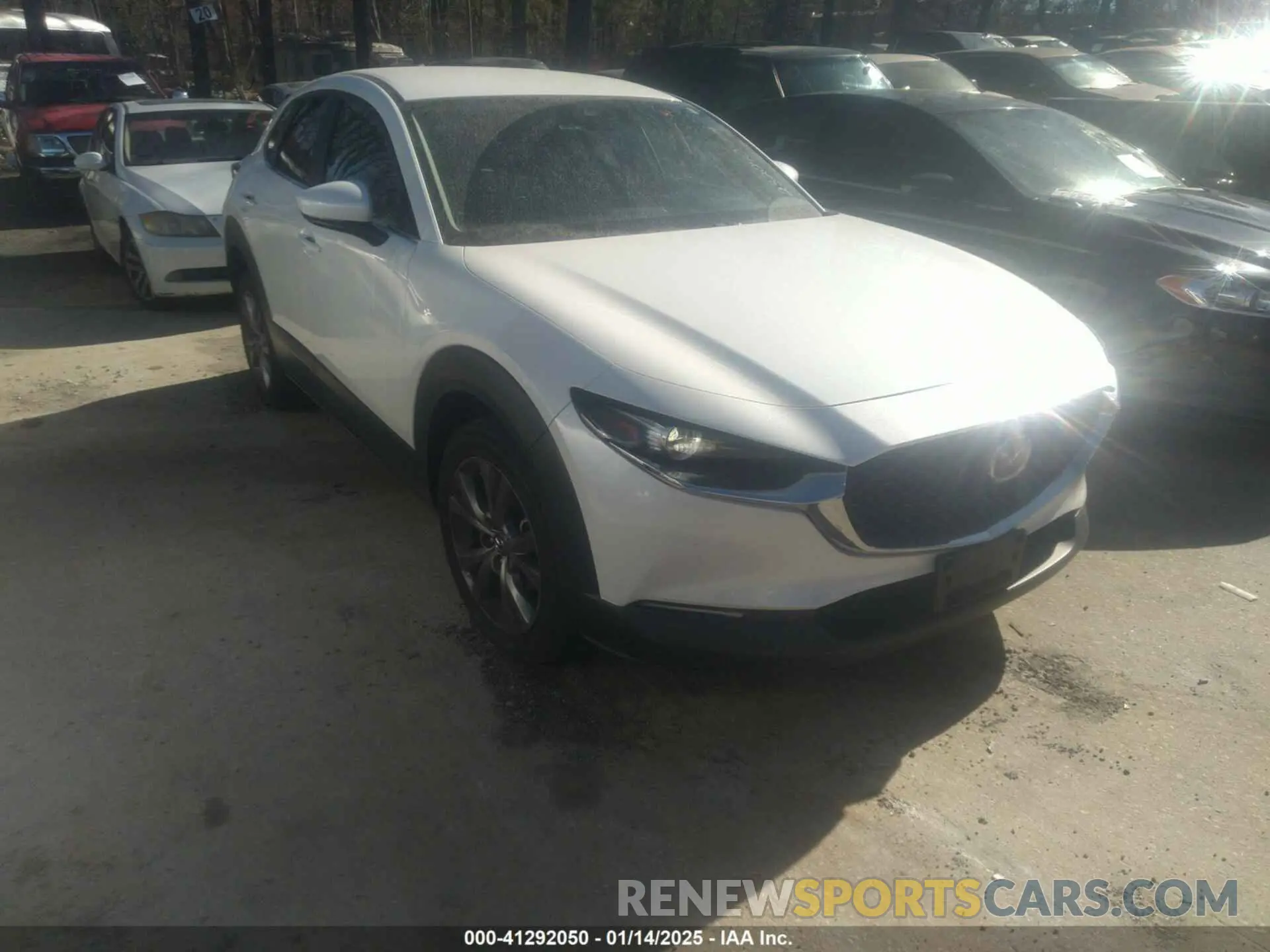 1 Photograph of a damaged car 3MVDMBBL5MM232040 MAZDA CX-30 2021