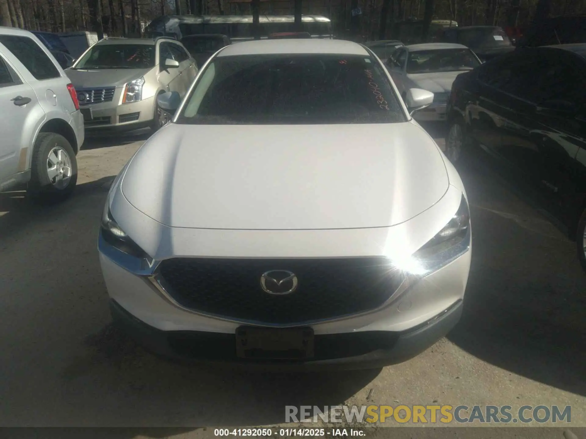 11 Photograph of a damaged car 3MVDMBBL5MM232040 MAZDA CX-30 2021