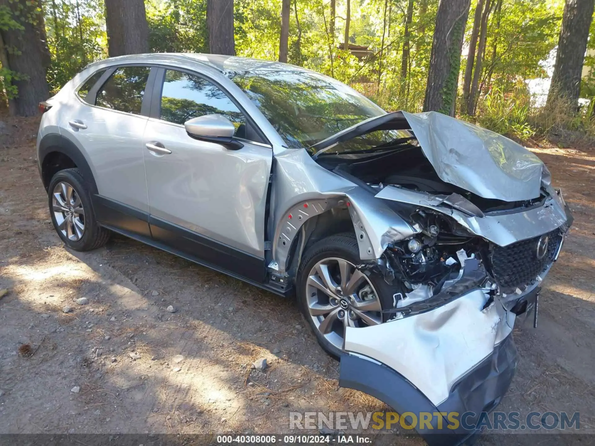 1 Photograph of a damaged car 3MVDMBBL5MM311787 MAZDA CX-30 2021