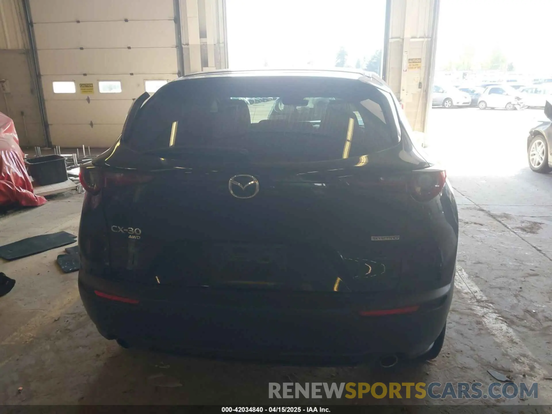 15 Photograph of a damaged car 3MVDMBBL7MM248479 MAZDA CX-30 2021