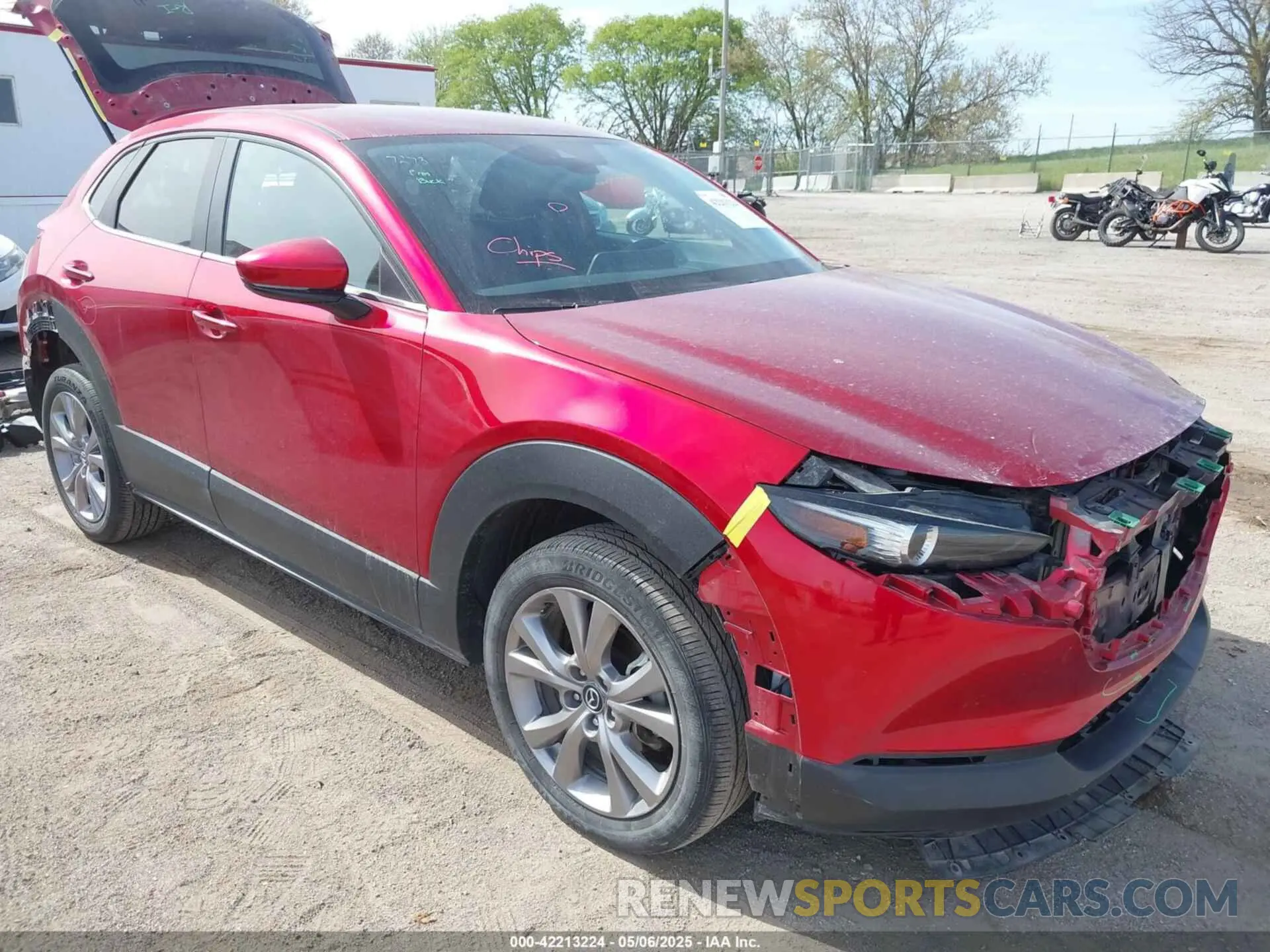 1 Photograph of a damaged car 3MVDMBBL8MM250466 MAZDA CX-30 2021
