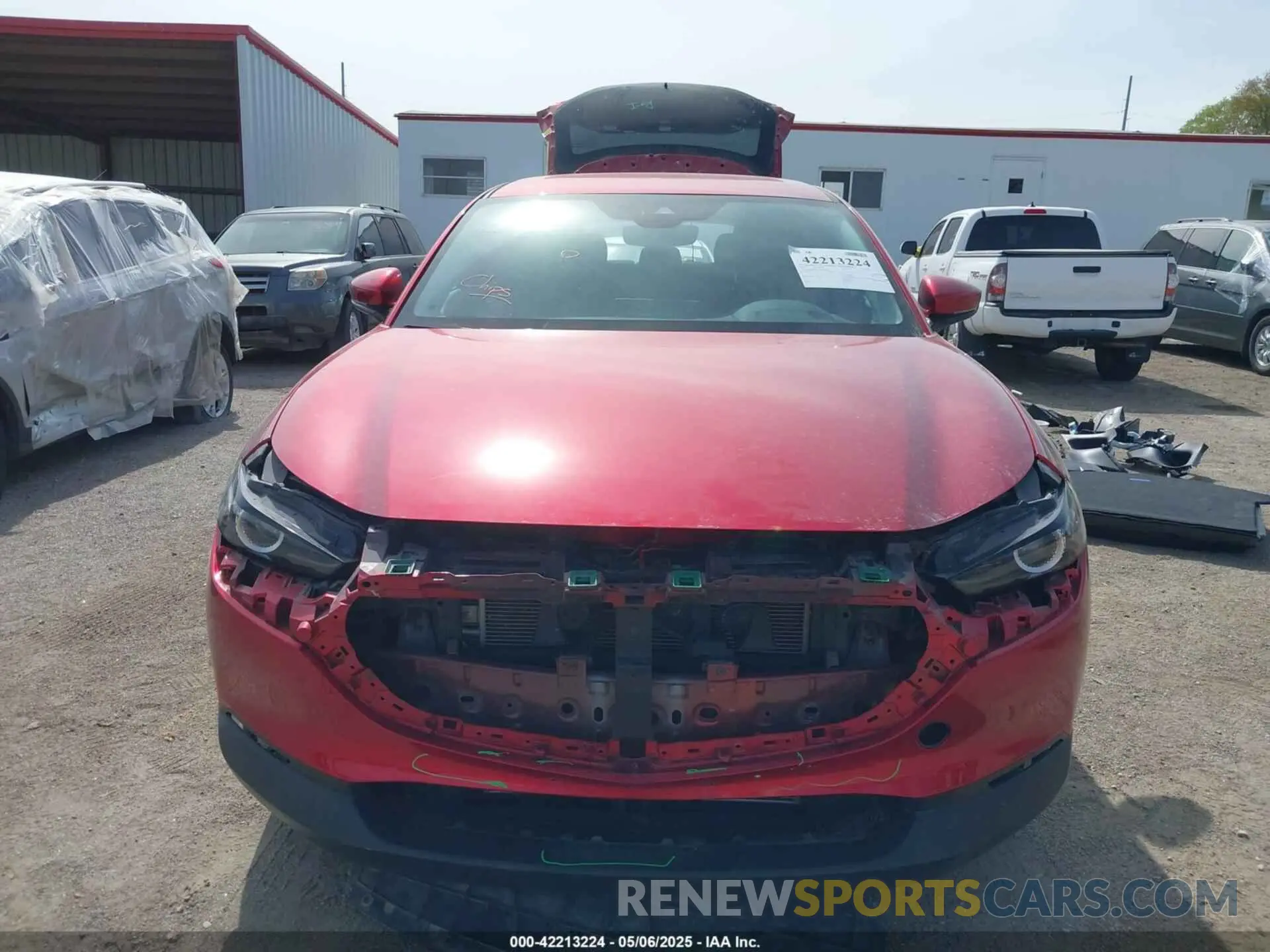 13 Photograph of a damaged car 3MVDMBBL8MM250466 MAZDA CX-30 2021