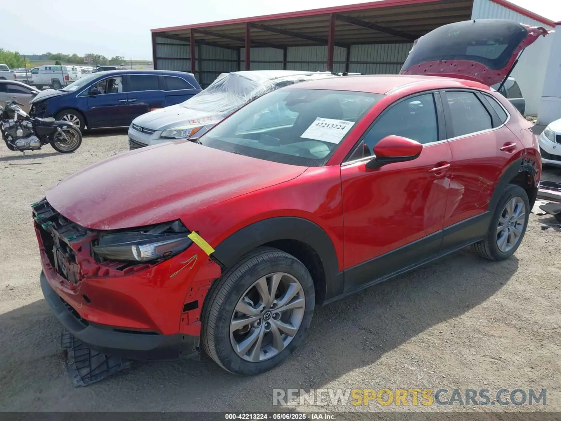 2 Photograph of a damaged car 3MVDMBBL8MM250466 MAZDA CX-30 2021