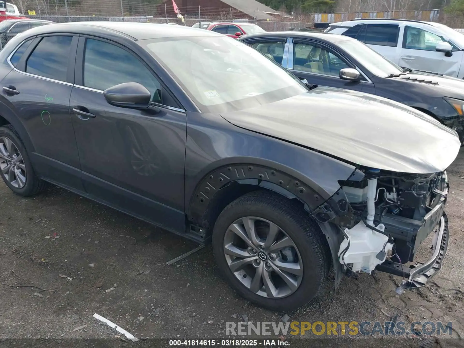 13 Photograph of a damaged car 3MVDMBBL8MM308155 MAZDA CX-30 2021
