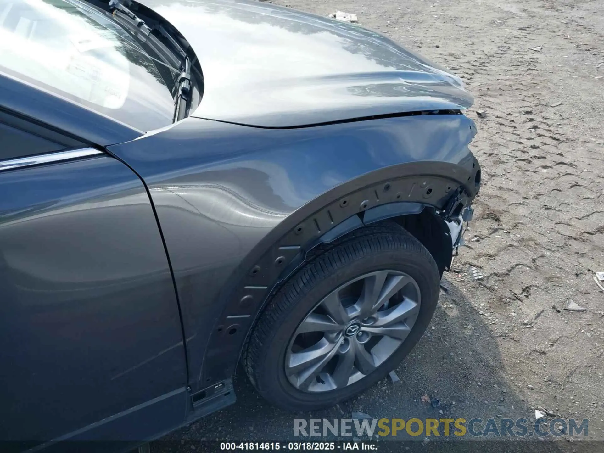 6 Photograph of a damaged car 3MVDMBBL8MM308155 MAZDA CX-30 2021