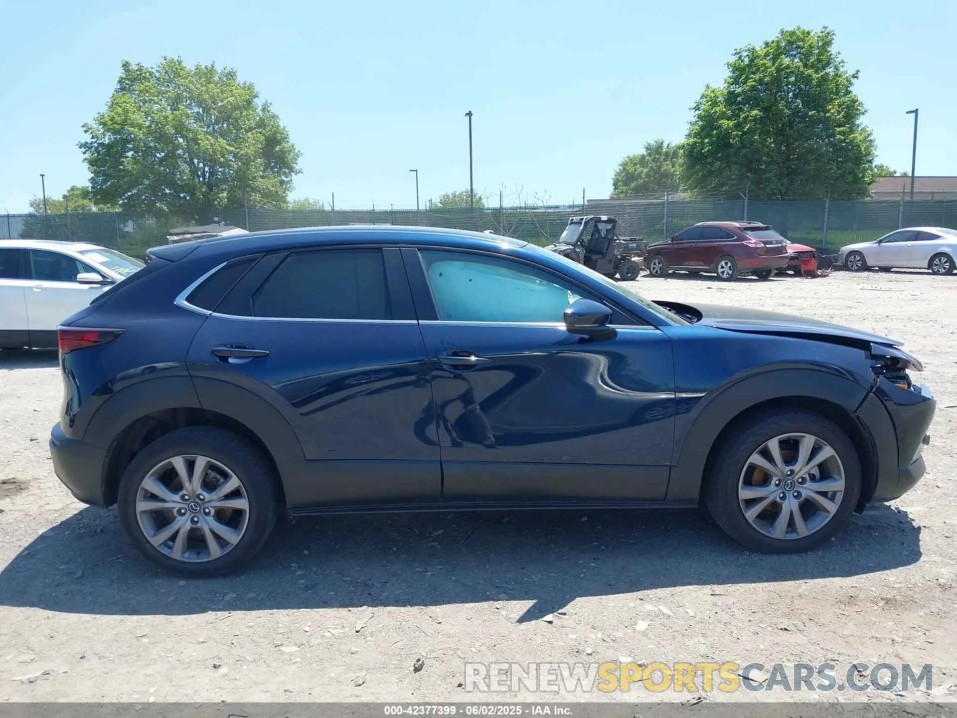 12 Photograph of a damaged car 3MVDMBBL9MM253148 MAZDA CX-30 2021