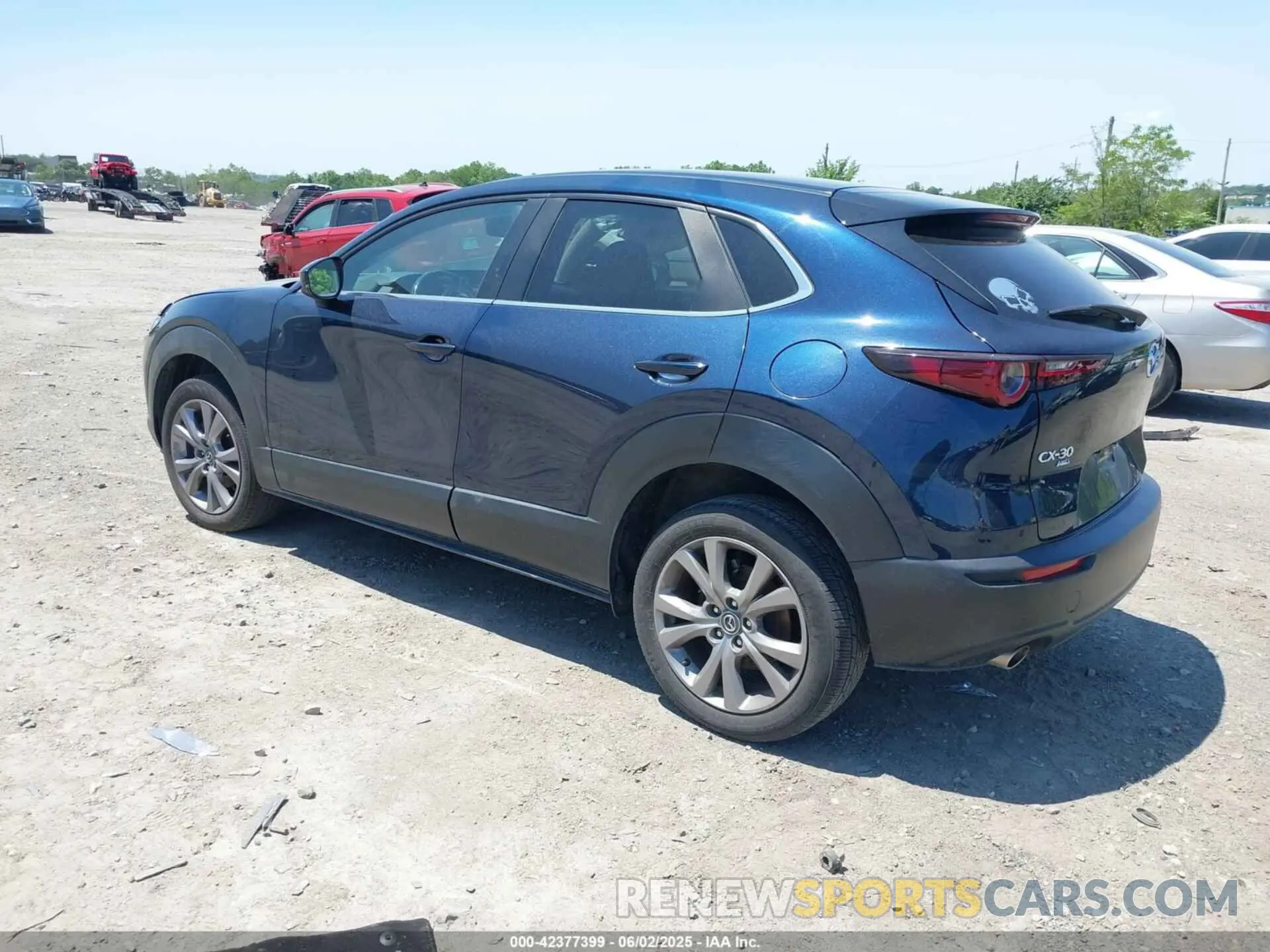3 Photograph of a damaged car 3MVDMBBL9MM253148 MAZDA CX-30 2021