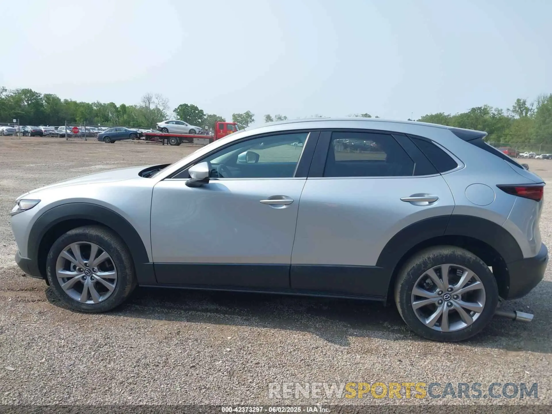 15 Photograph of a damaged car 3MVDMBCL0MM302896 MAZDA CX-30 2021
