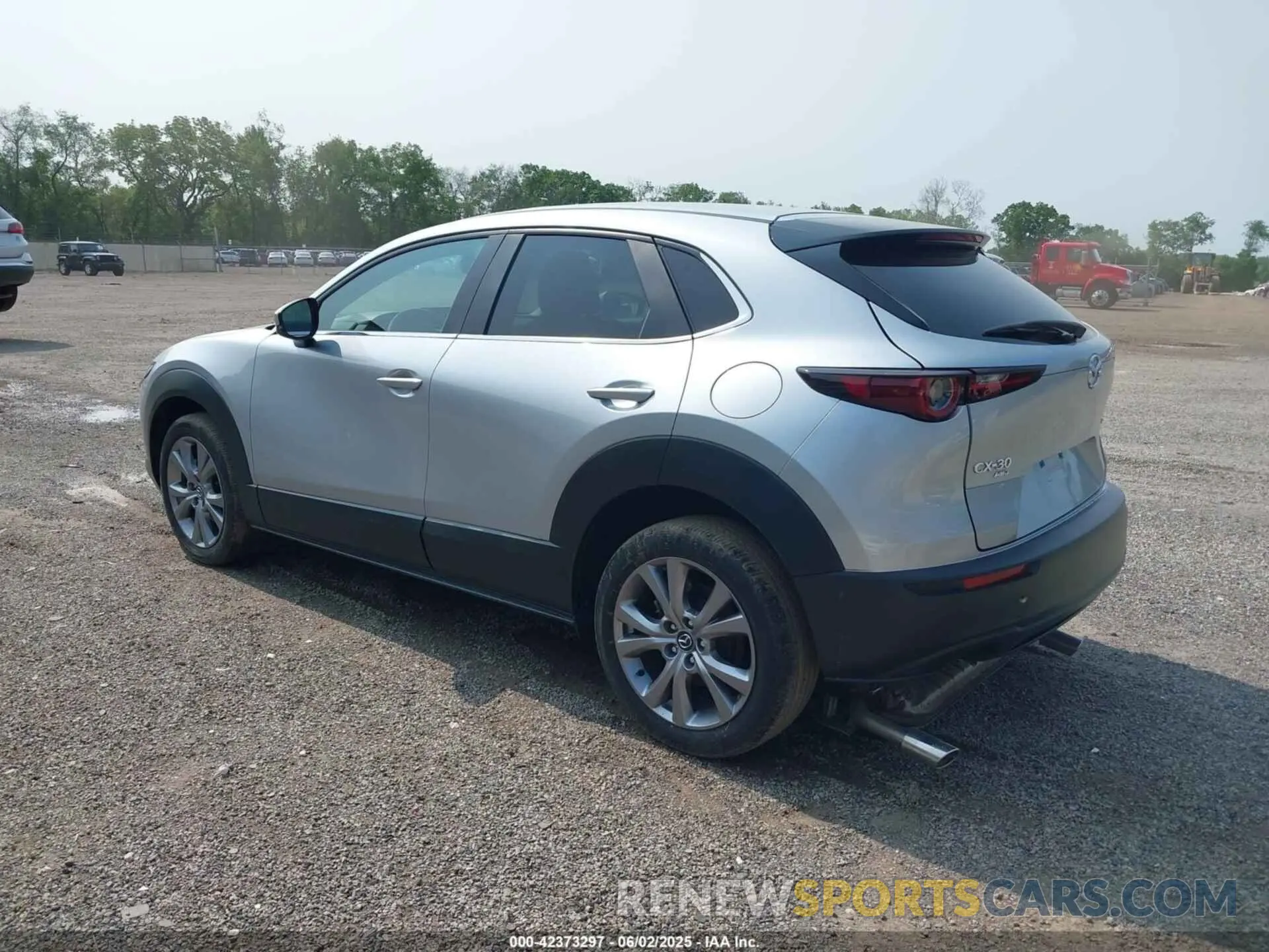 3 Photograph of a damaged car 3MVDMBCL0MM302896 MAZDA CX-30 2021