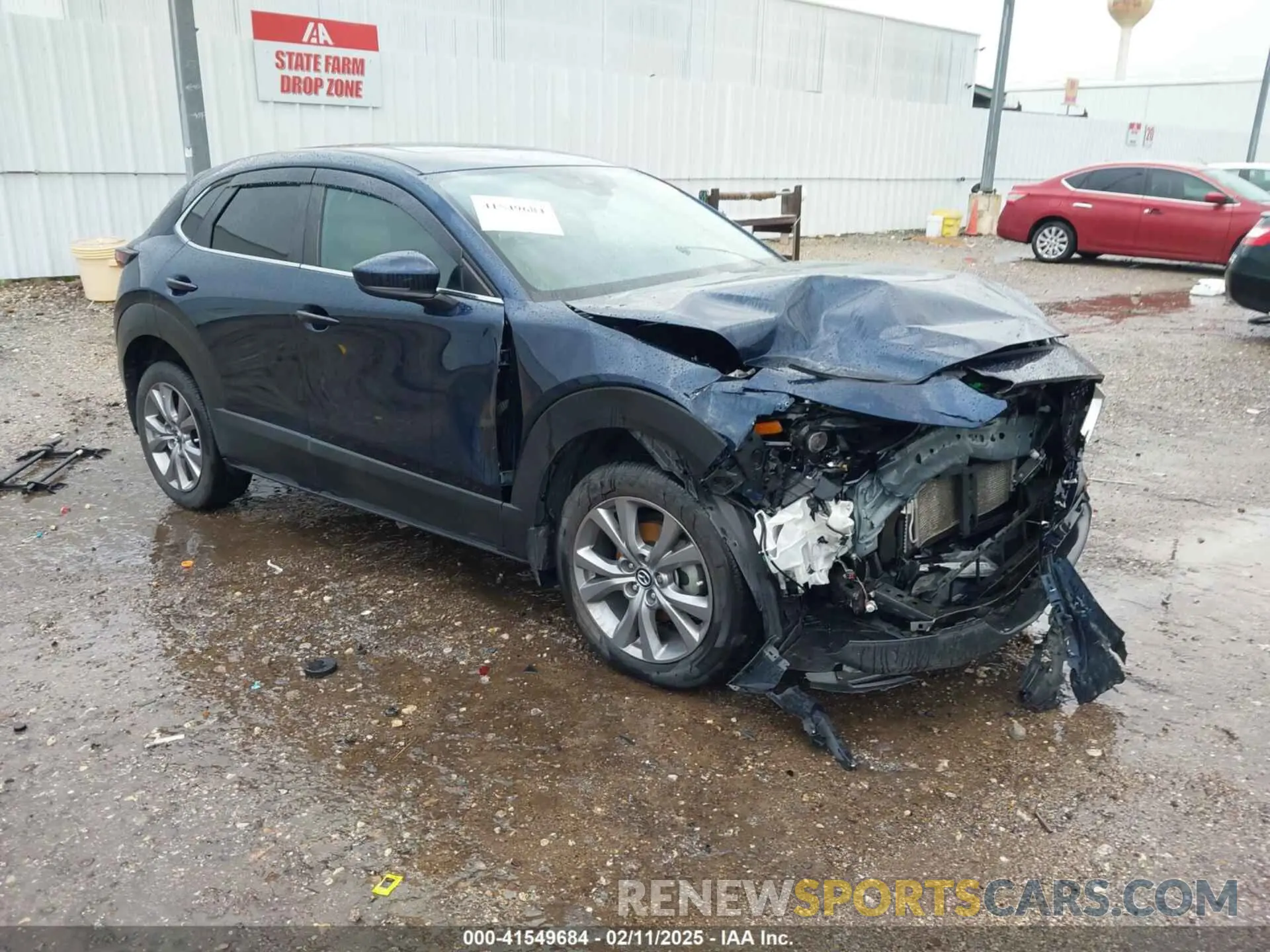 1 Photograph of a damaged car 3MVDMBCL2MM319036 MAZDA CX-30 2021