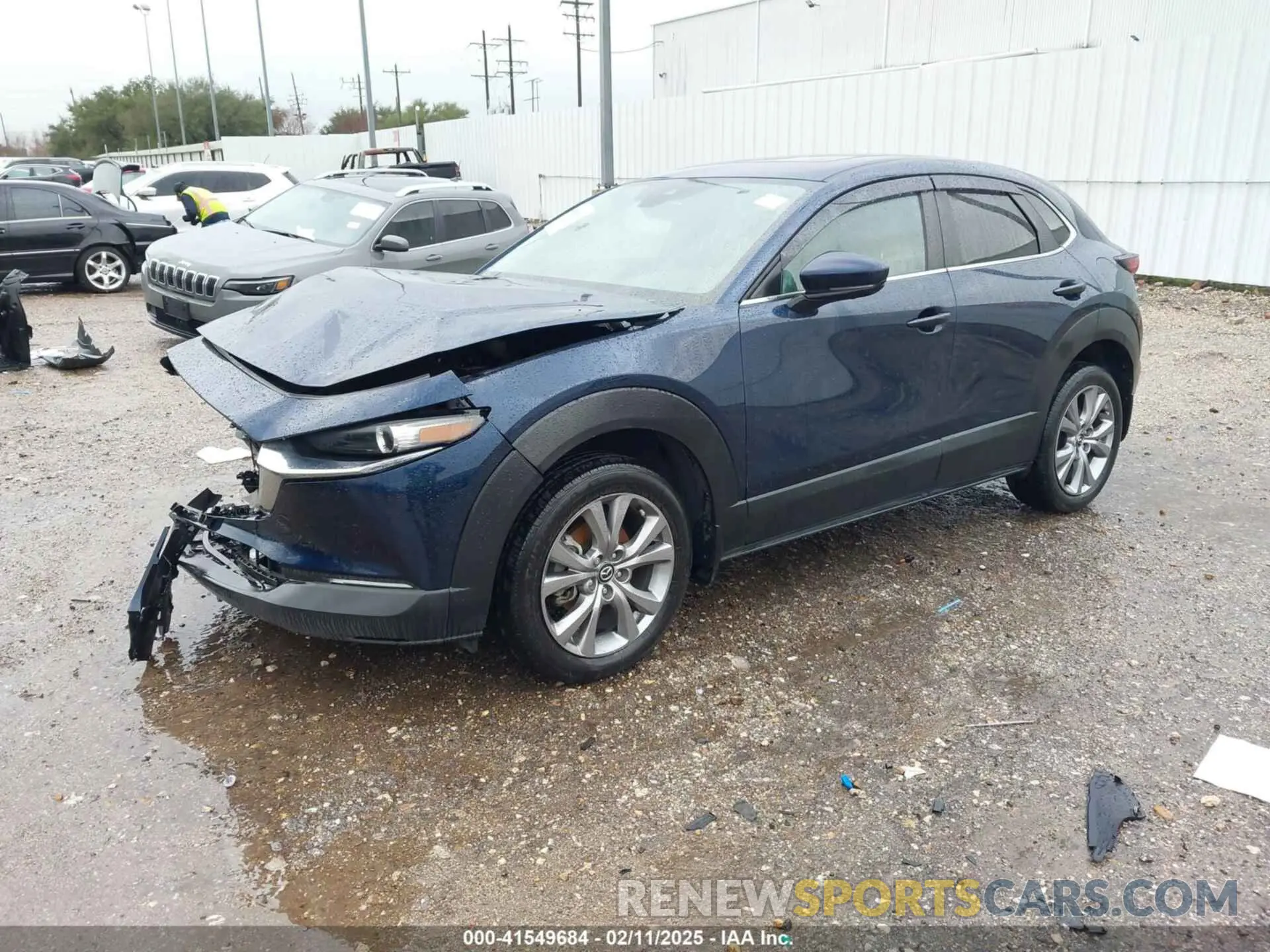 2 Photograph of a damaged car 3MVDMBCL2MM319036 MAZDA CX-30 2021