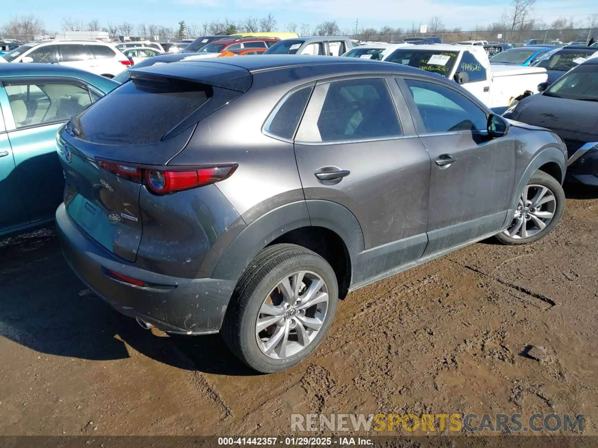 4 Photograph of a damaged car 3MVDMBCL4MM224154 MAZDA CX-30 2021