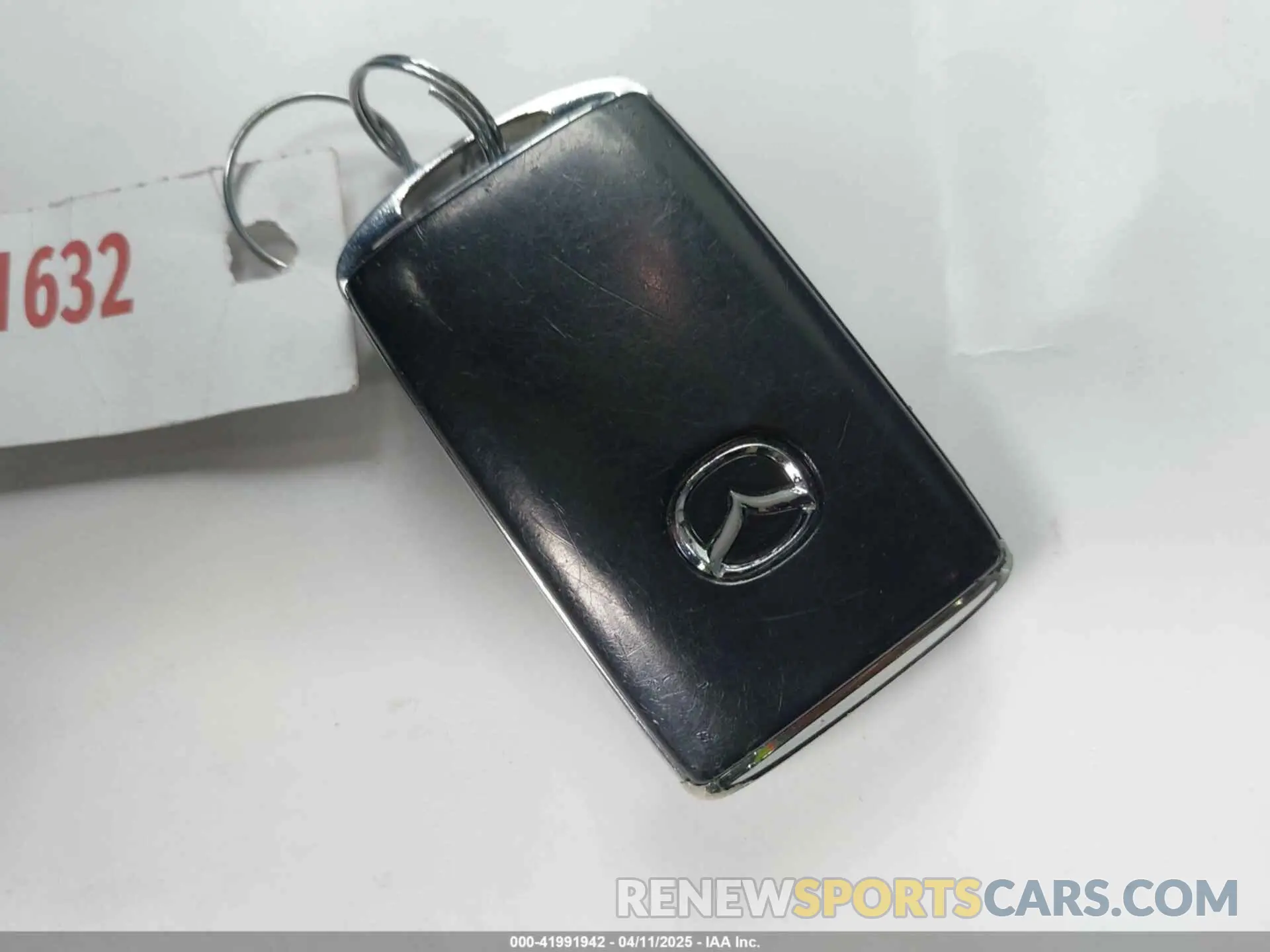 11 Photograph of a damaged car 3MVDMBCL5MM205824 MAZDA CX-30 2021