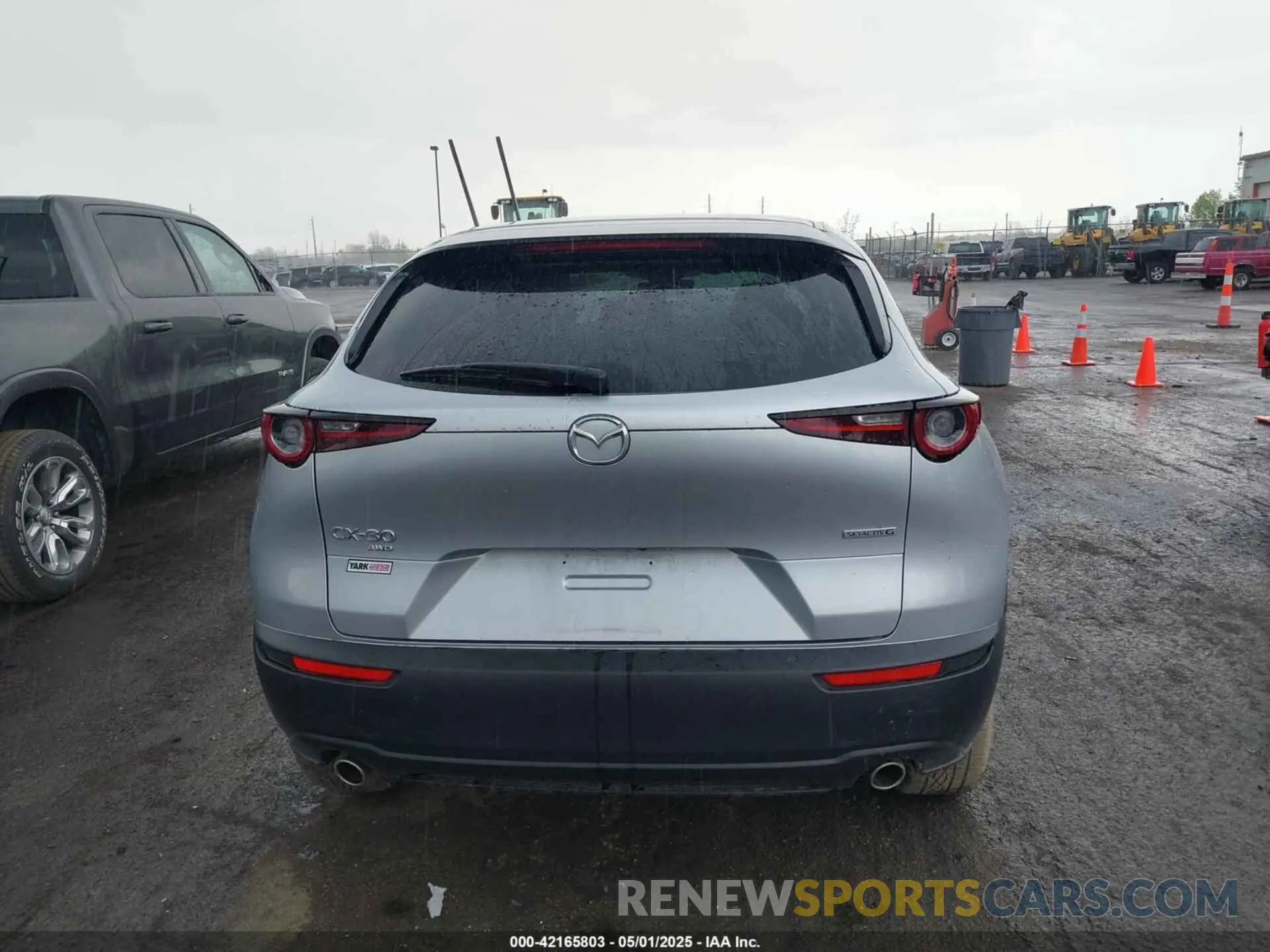 15 Photograph of a damaged car 3MVDMBCL6MM240663 MAZDA CX-30 2021