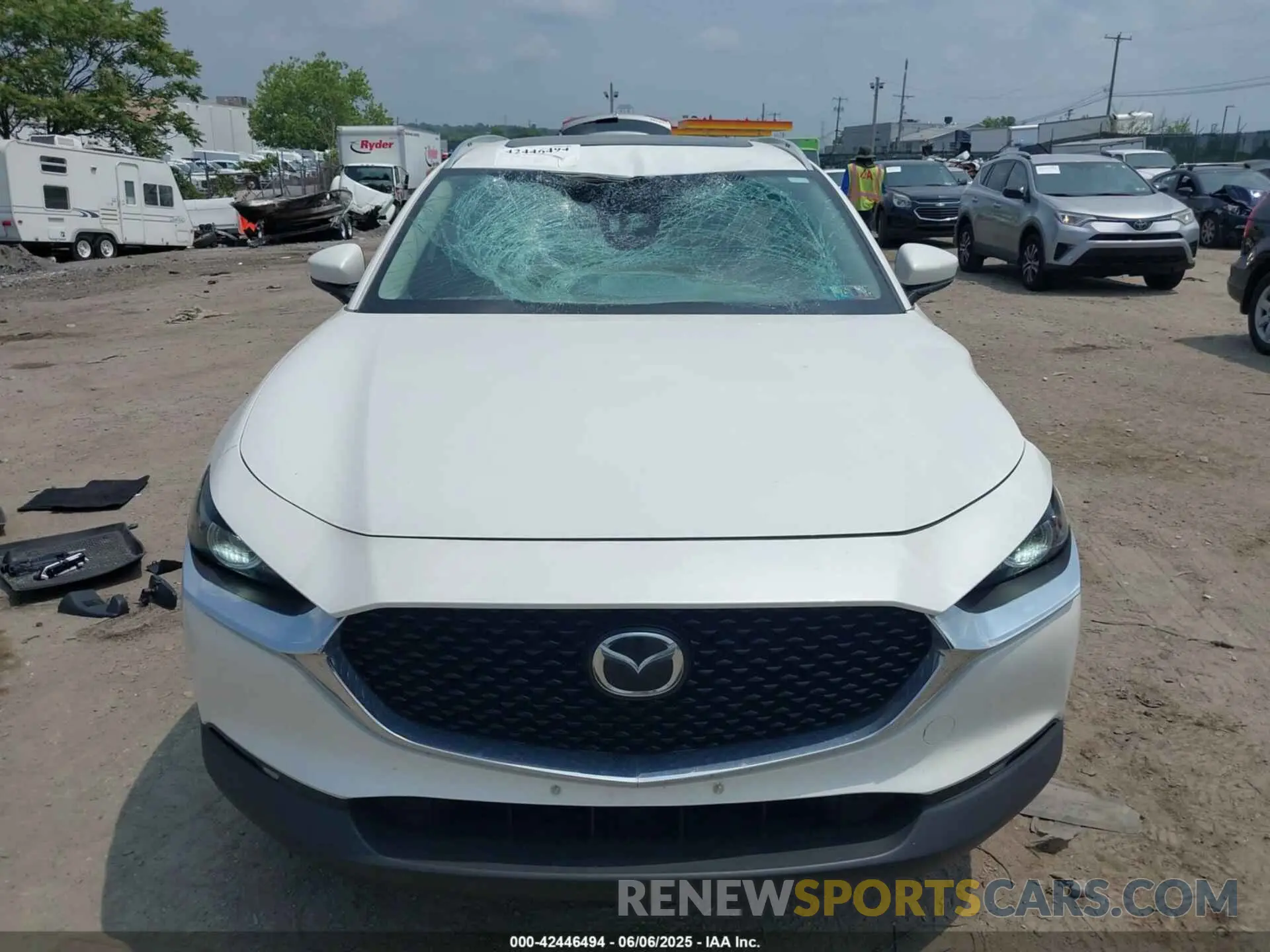 13 Photograph of a damaged car 3MVDMBDL0MM307045 MAZDA CX-30 2021