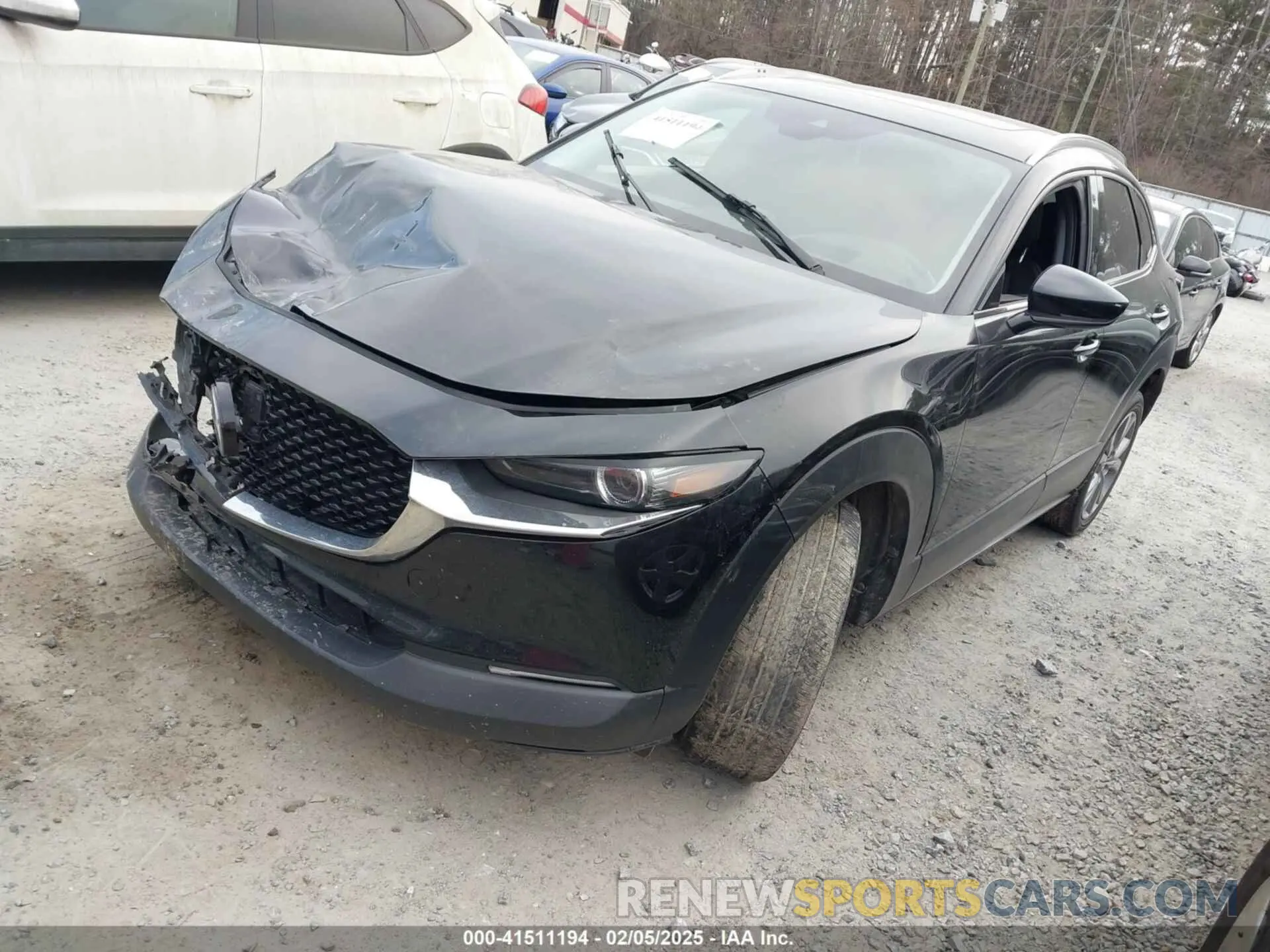 2 Photograph of a damaged car 3MVDMBDL1MM306485 MAZDA CX-30 2021