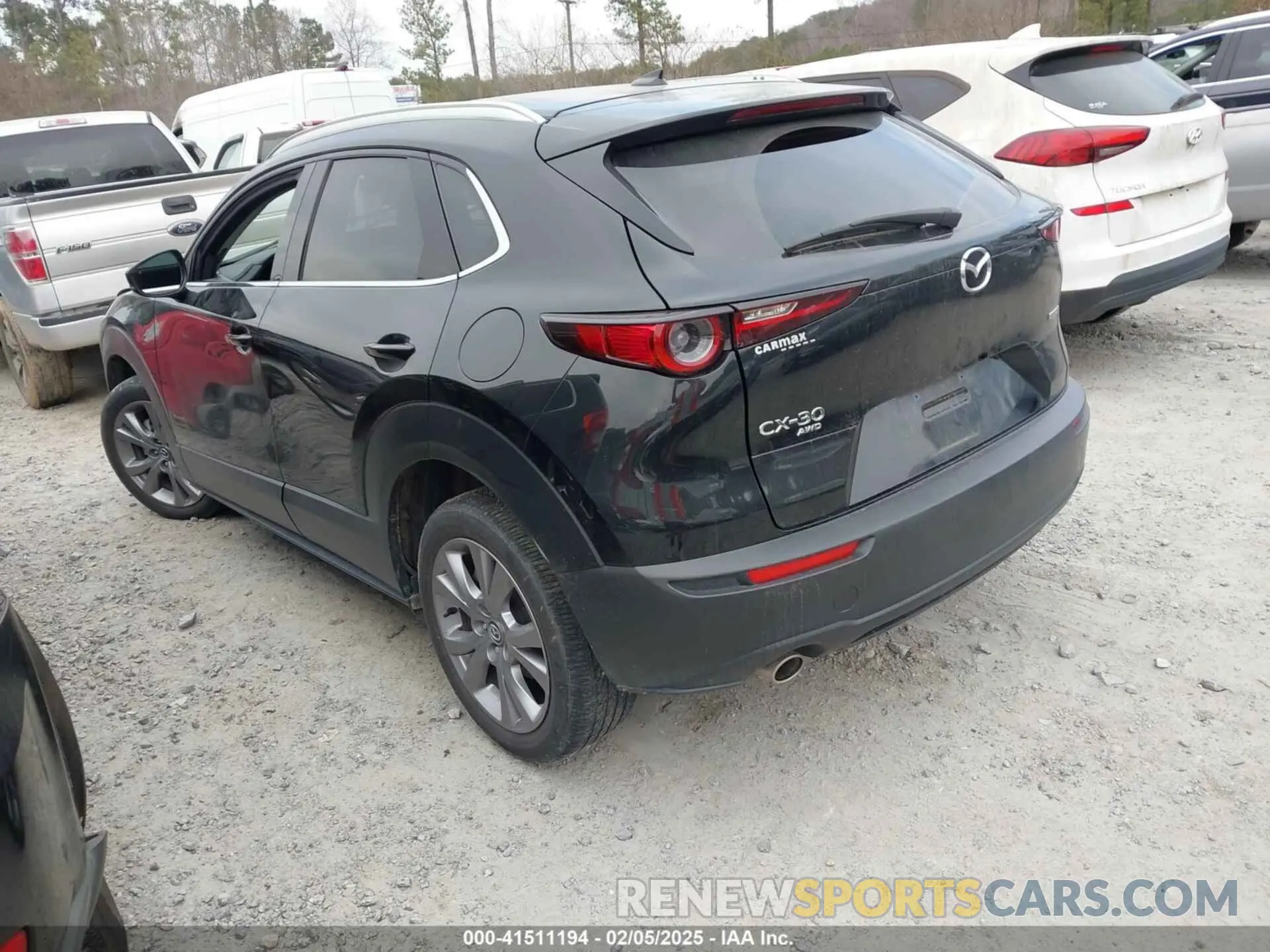 3 Photograph of a damaged car 3MVDMBDL1MM306485 MAZDA CX-30 2021