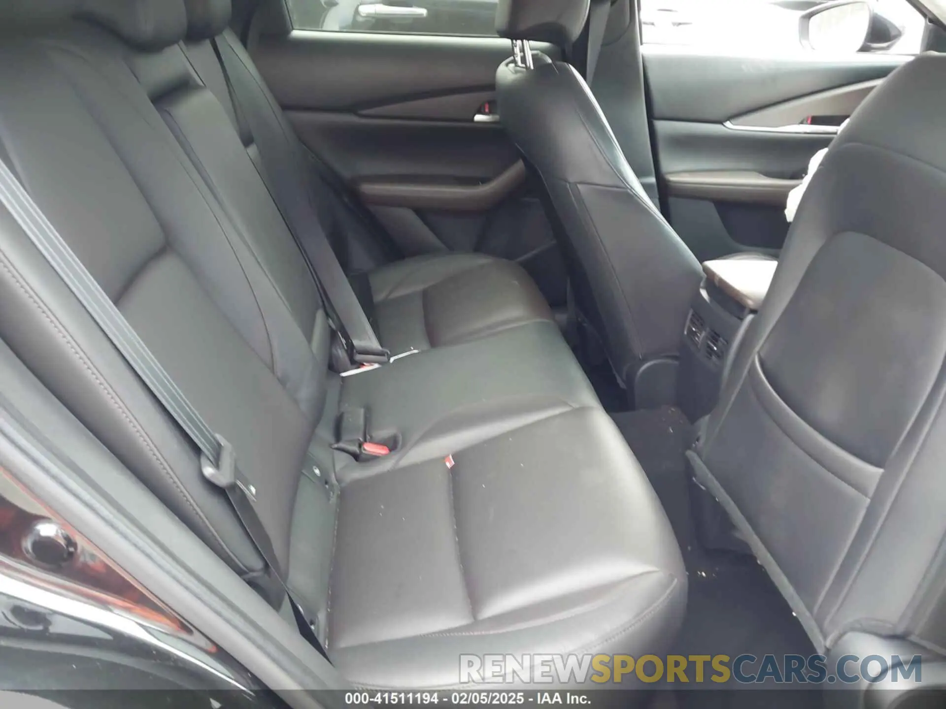 8 Photograph of a damaged car 3MVDMBDL1MM306485 MAZDA CX-30 2021