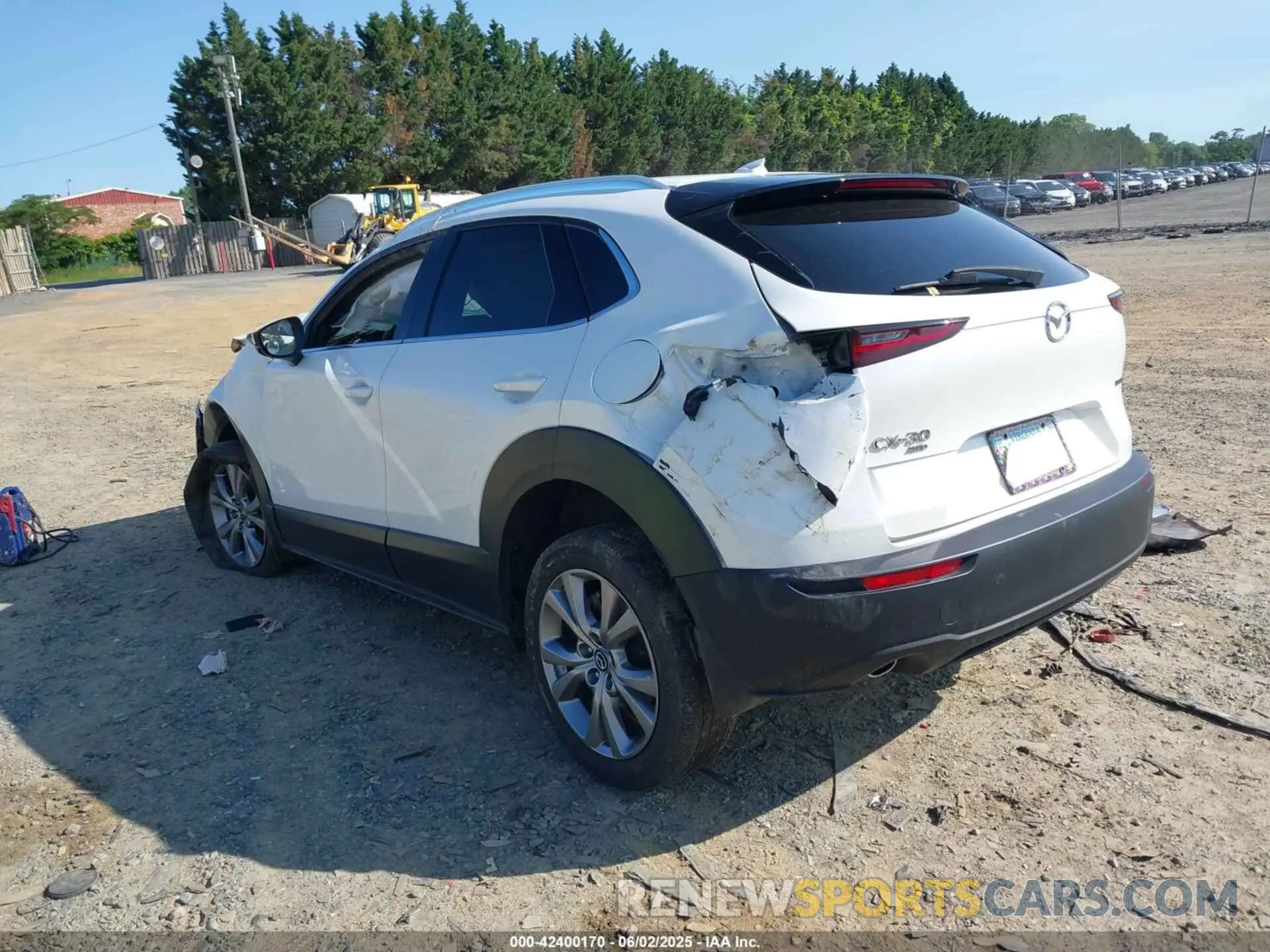 3 Photograph of a damaged car 3MVDMBDL2MM236267 MAZDA CX-30 2021