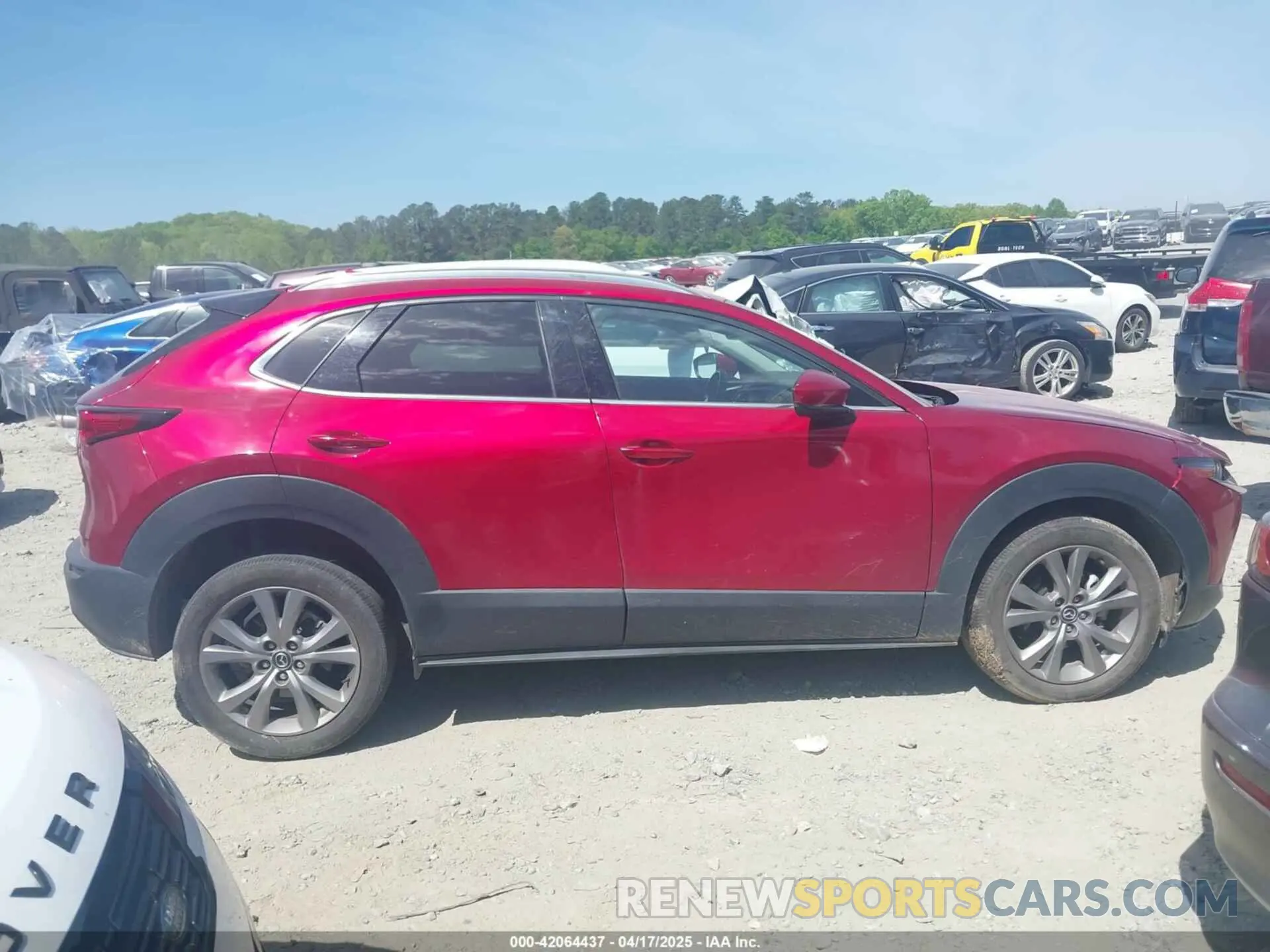 13 Photograph of a damaged car 3MVDMBDL4MM309428 MAZDA CX-30 2021