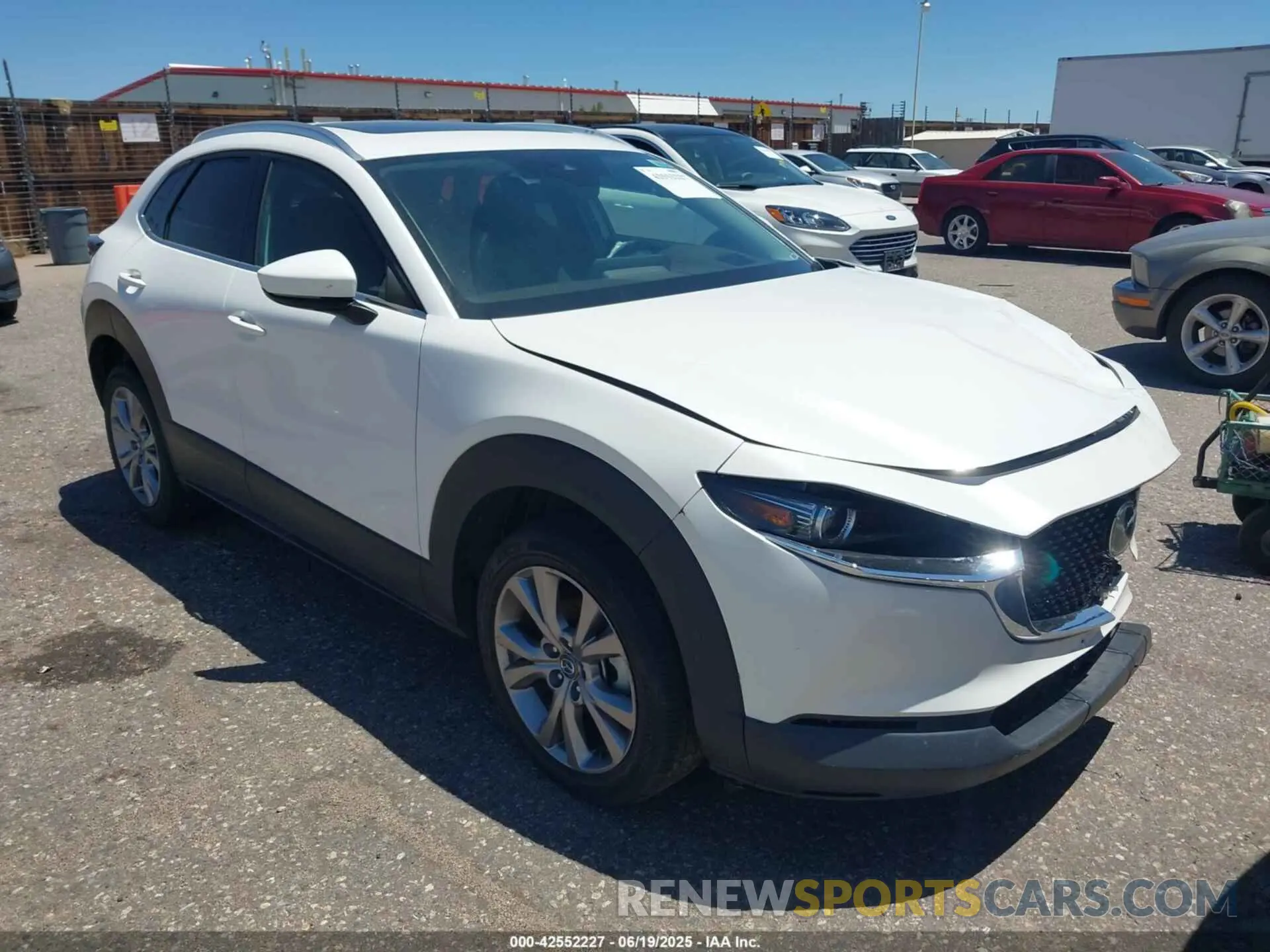 1 Photograph of a damaged car 3MVDMBDM4MM222153 MAZDA CX-30 2021