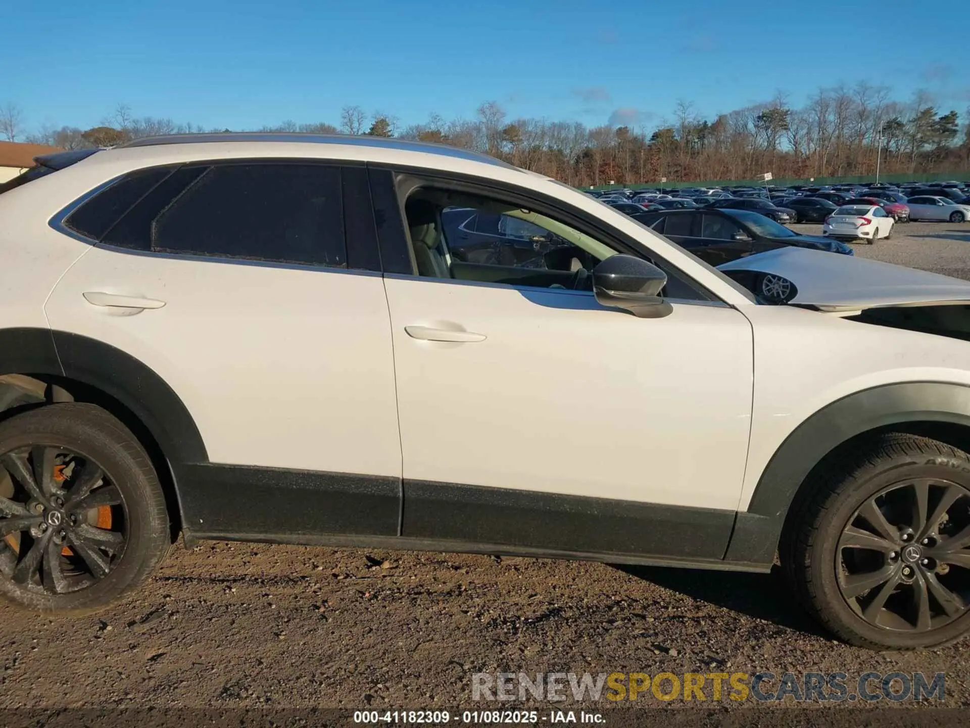 12 Photograph of a damaged car 3MVDMBDY2MM236118 MAZDA CX-30 2021
