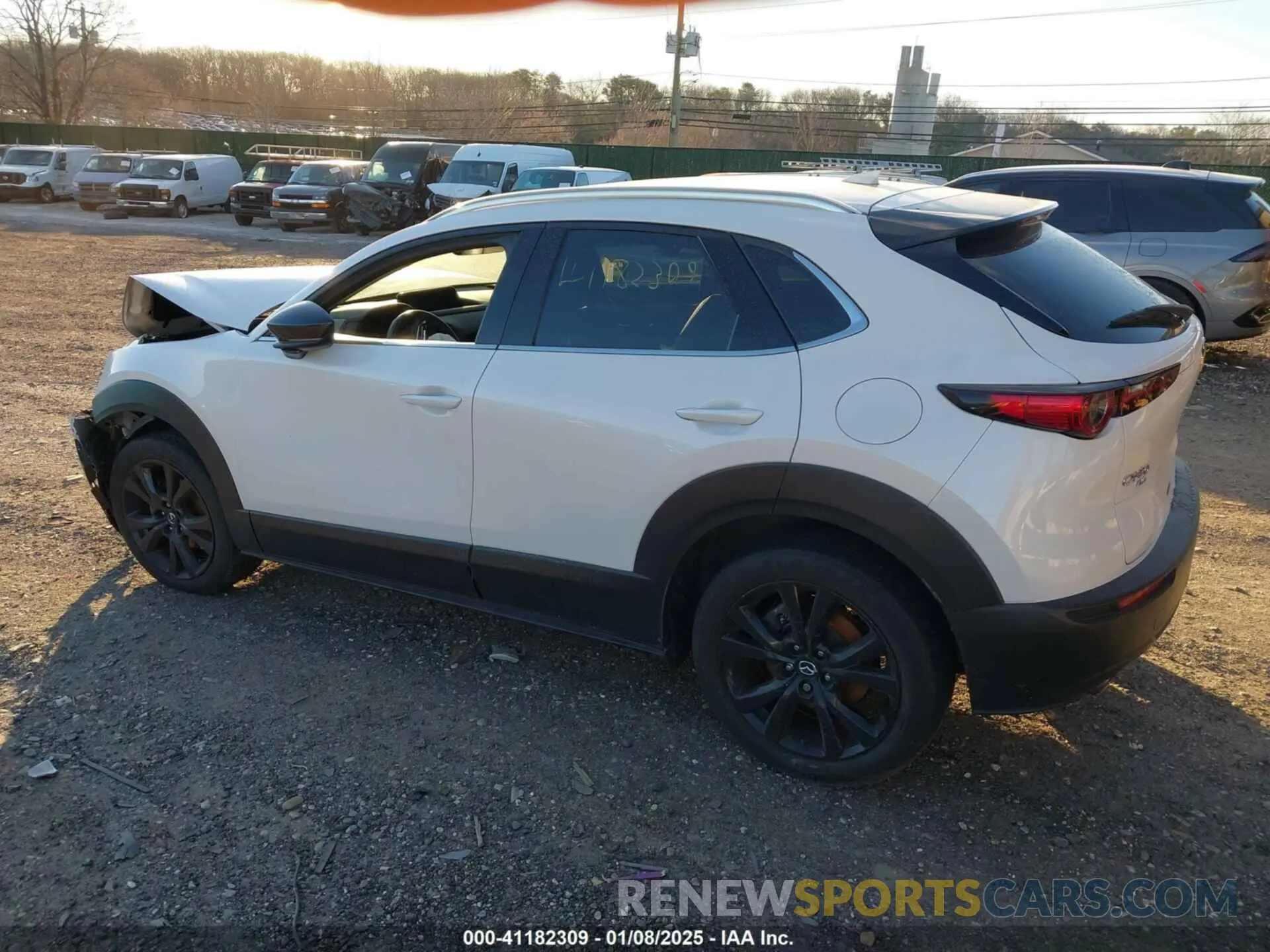 3 Photograph of a damaged car 3MVDMBDY2MM236118 MAZDA CX-30 2021