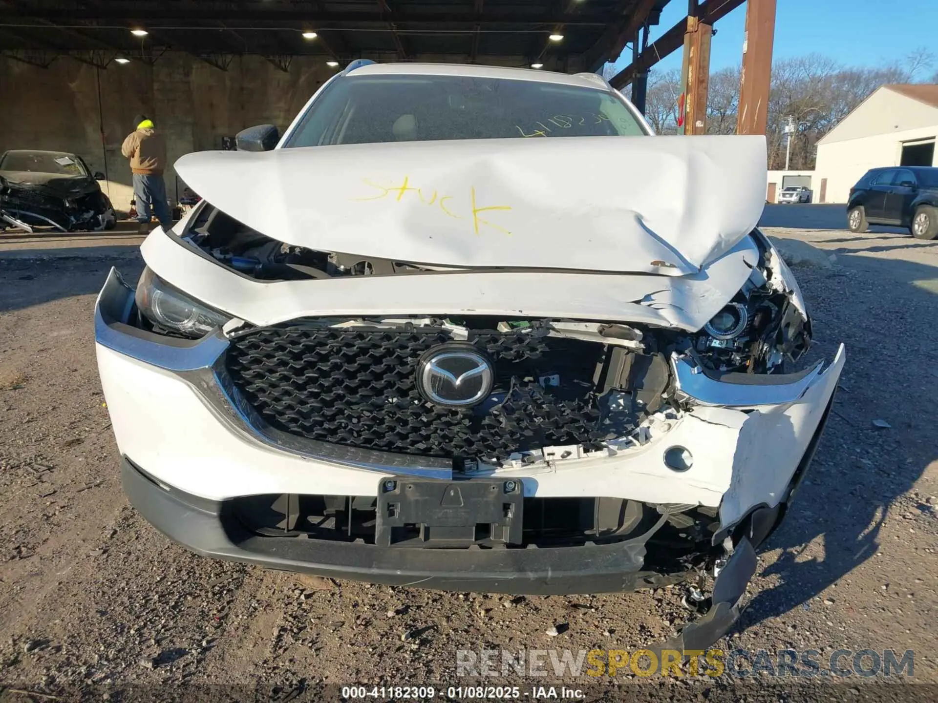 6 Photograph of a damaged car 3MVDMBDY2MM236118 MAZDA CX-30 2021