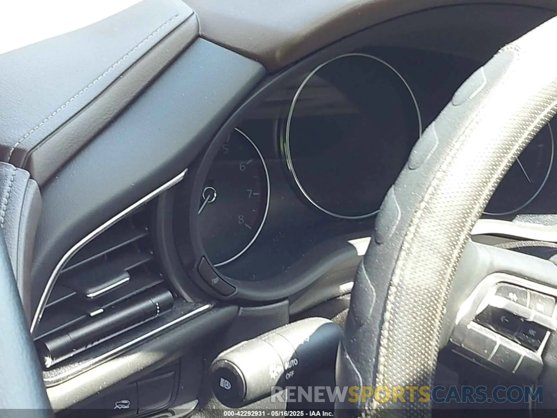 7 Photograph of a damaged car 3MVDMBDY5MM266469 MAZDA CX-30 2021