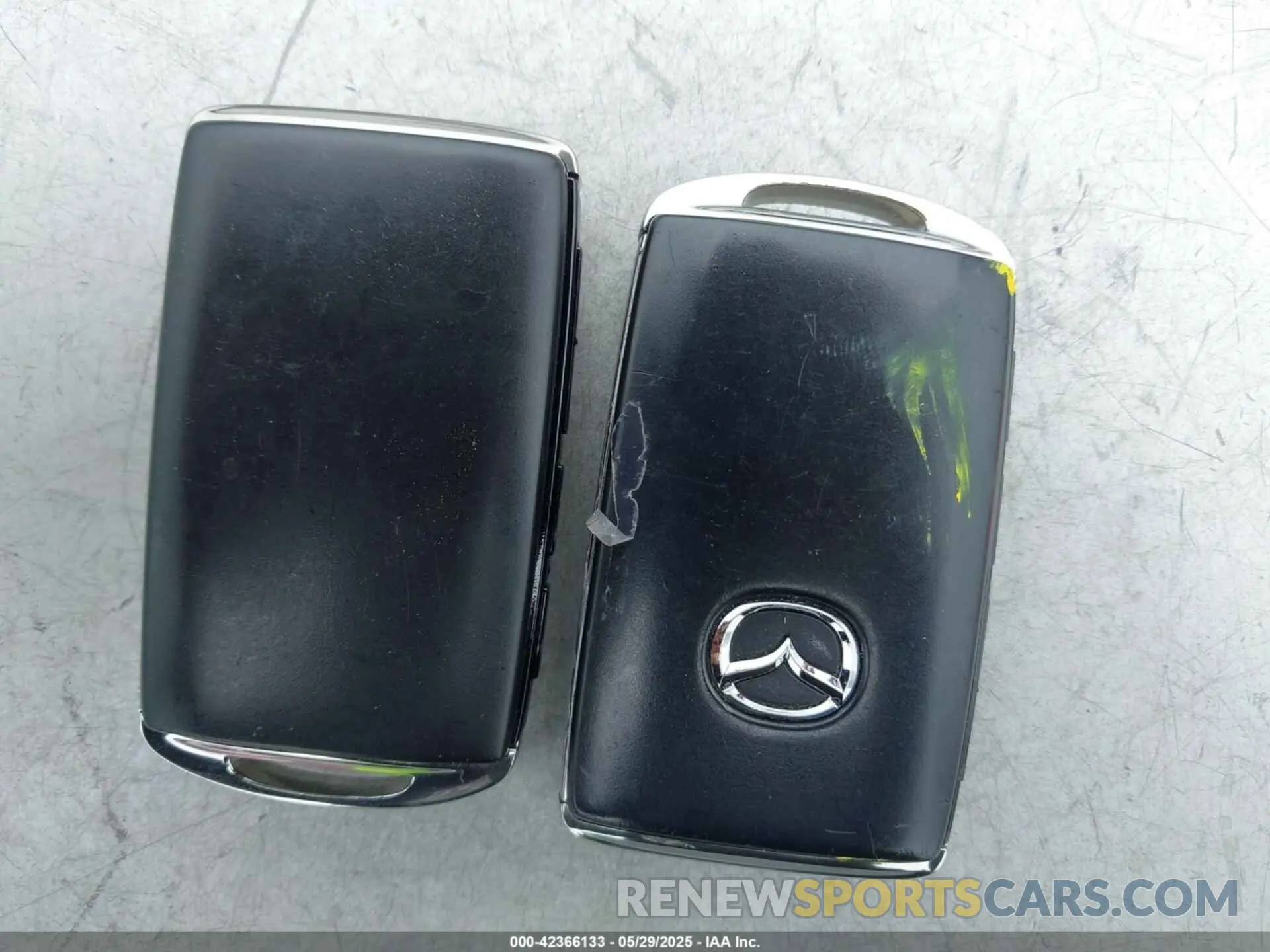 11 Photograph of a damaged car 3MVDMBEY2MM257128 MAZDA CX-30 2021