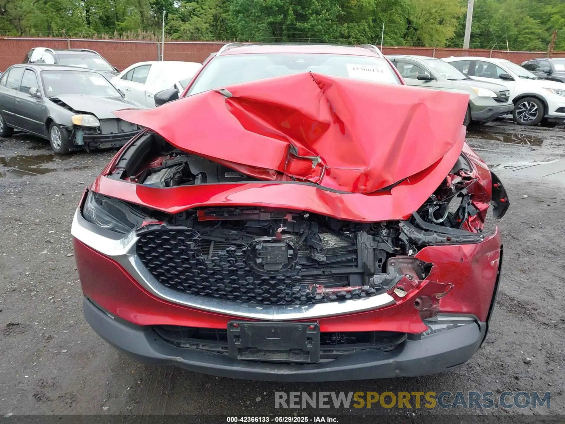 12 Photograph of a damaged car 3MVDMBEY2MM257128 MAZDA CX-30 2021