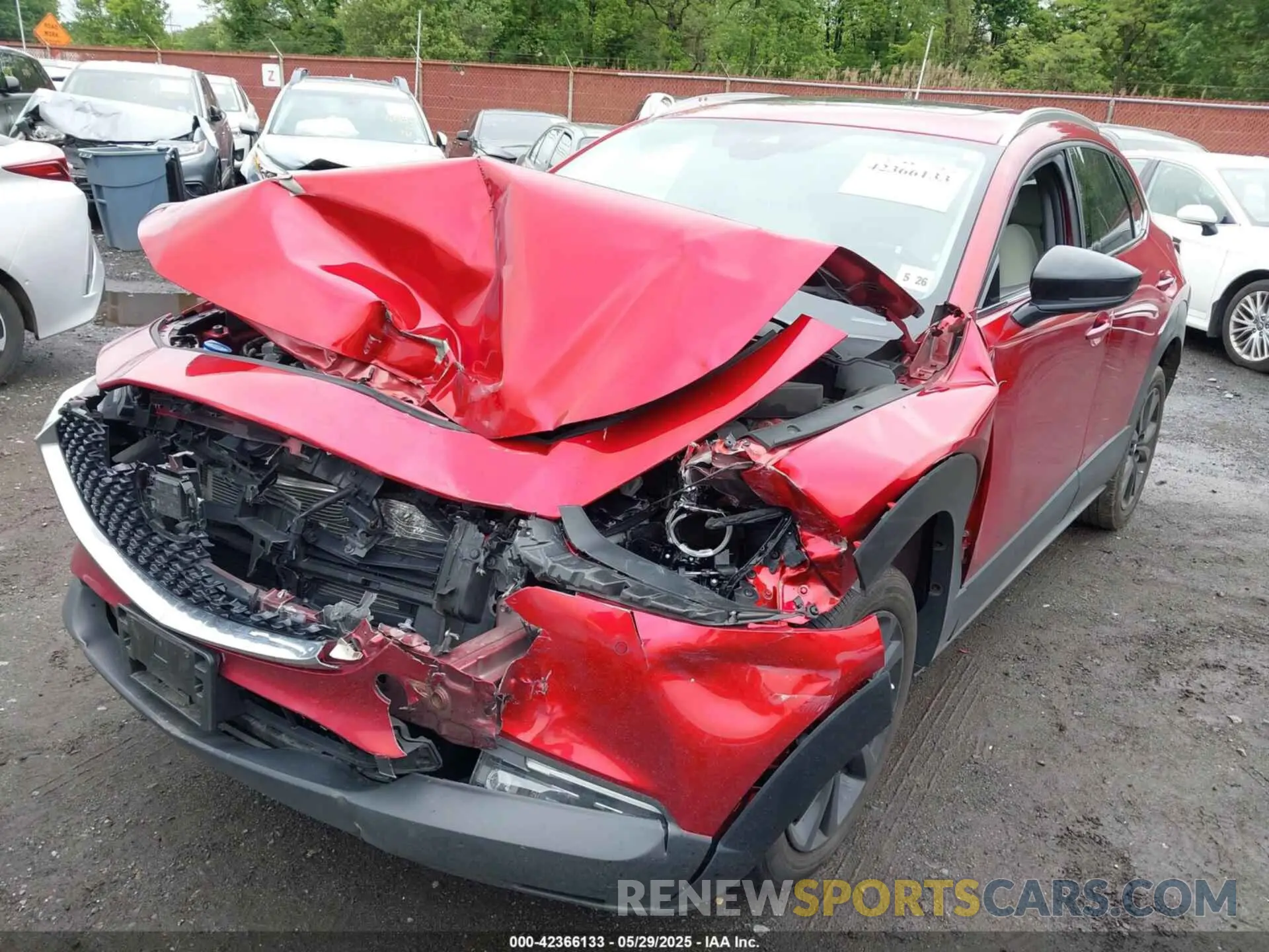 6 Photograph of a damaged car 3MVDMBEY2MM257128 MAZDA CX-30 2021