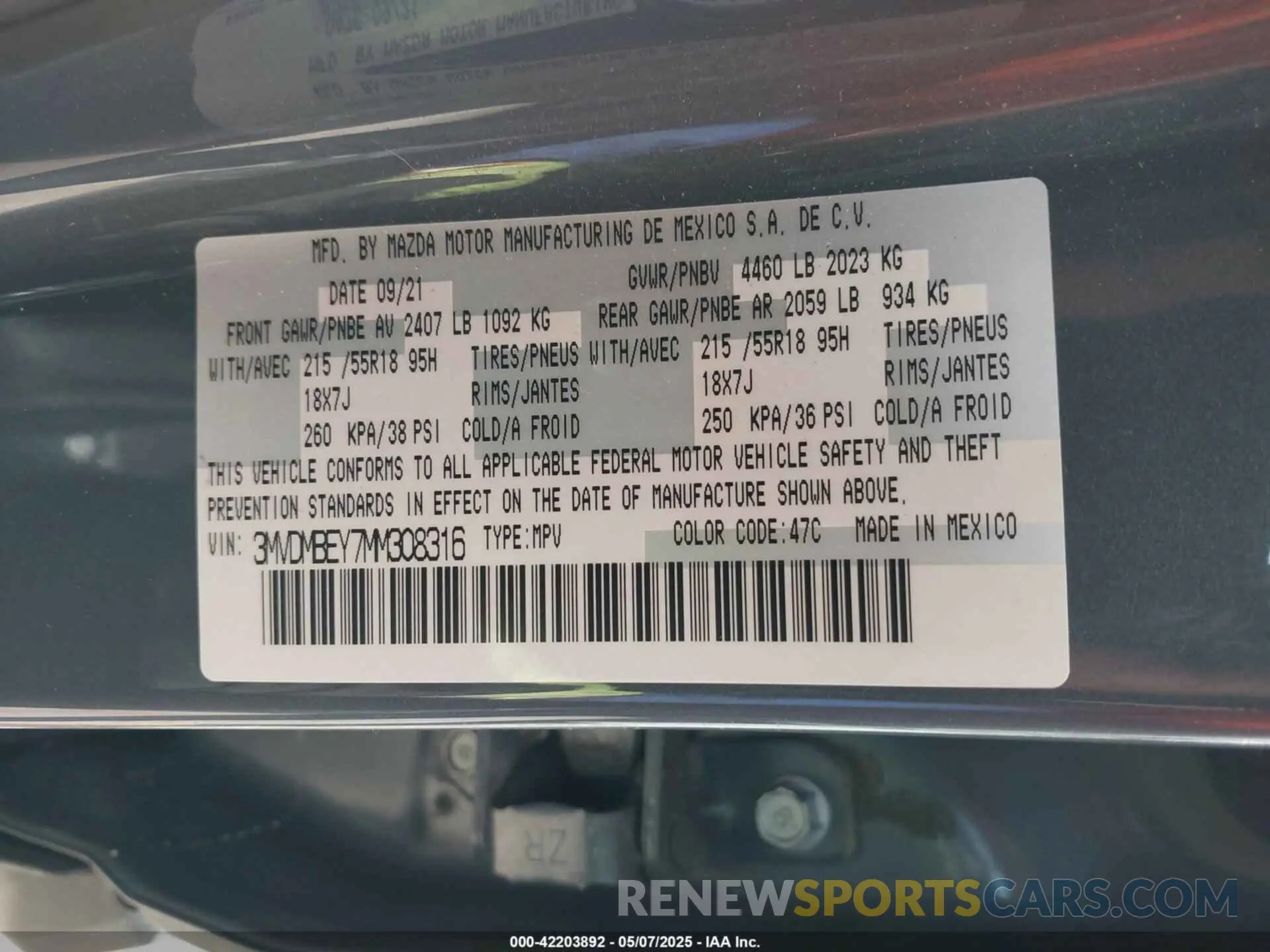 9 Photograph of a damaged car 3MVDMBEY7MM308316 MAZDA CX-30 2021