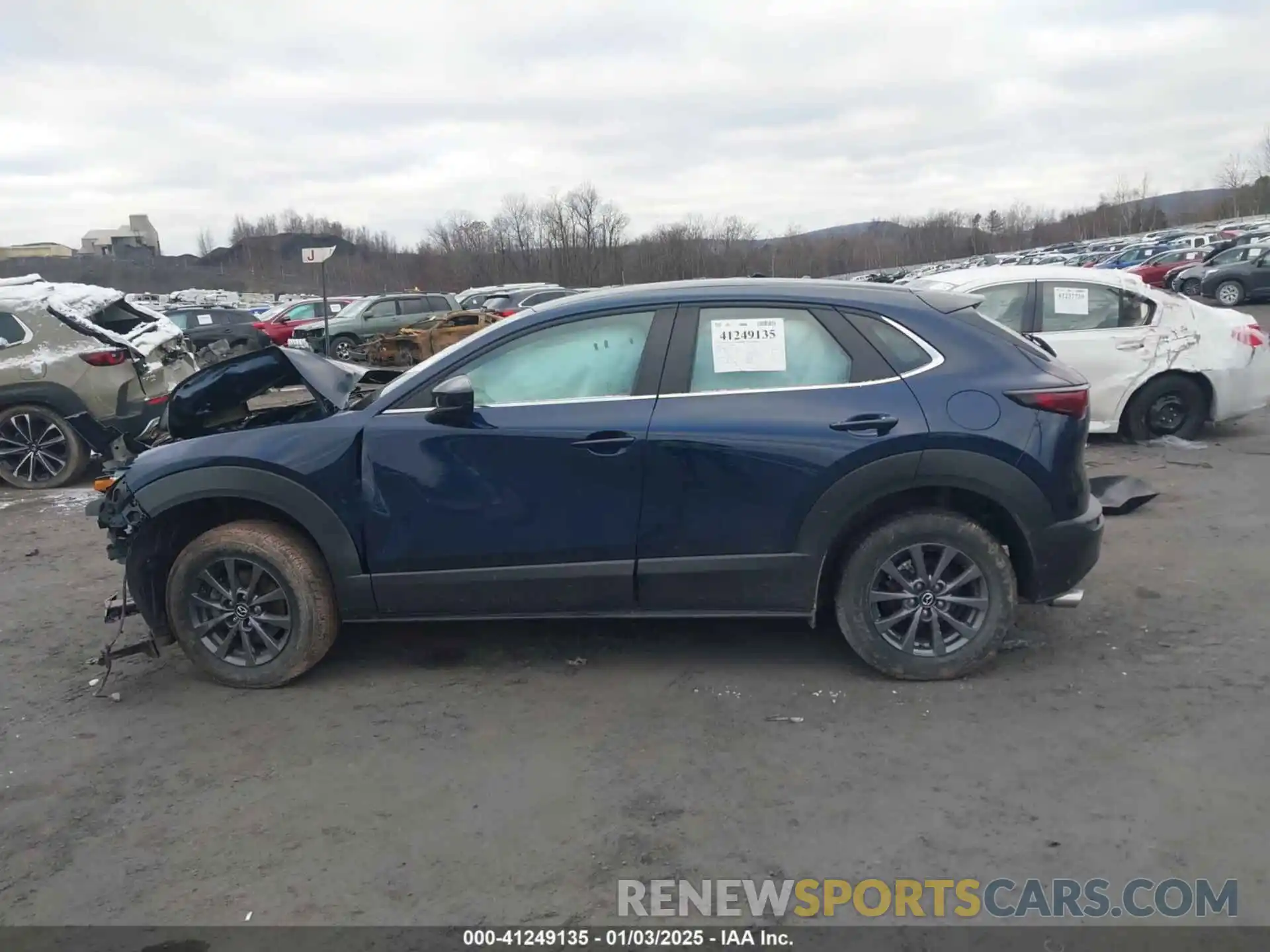 14 Photograph of a damaged car 3MVDMBAL2NM404110 MAZDA CX-30 2022