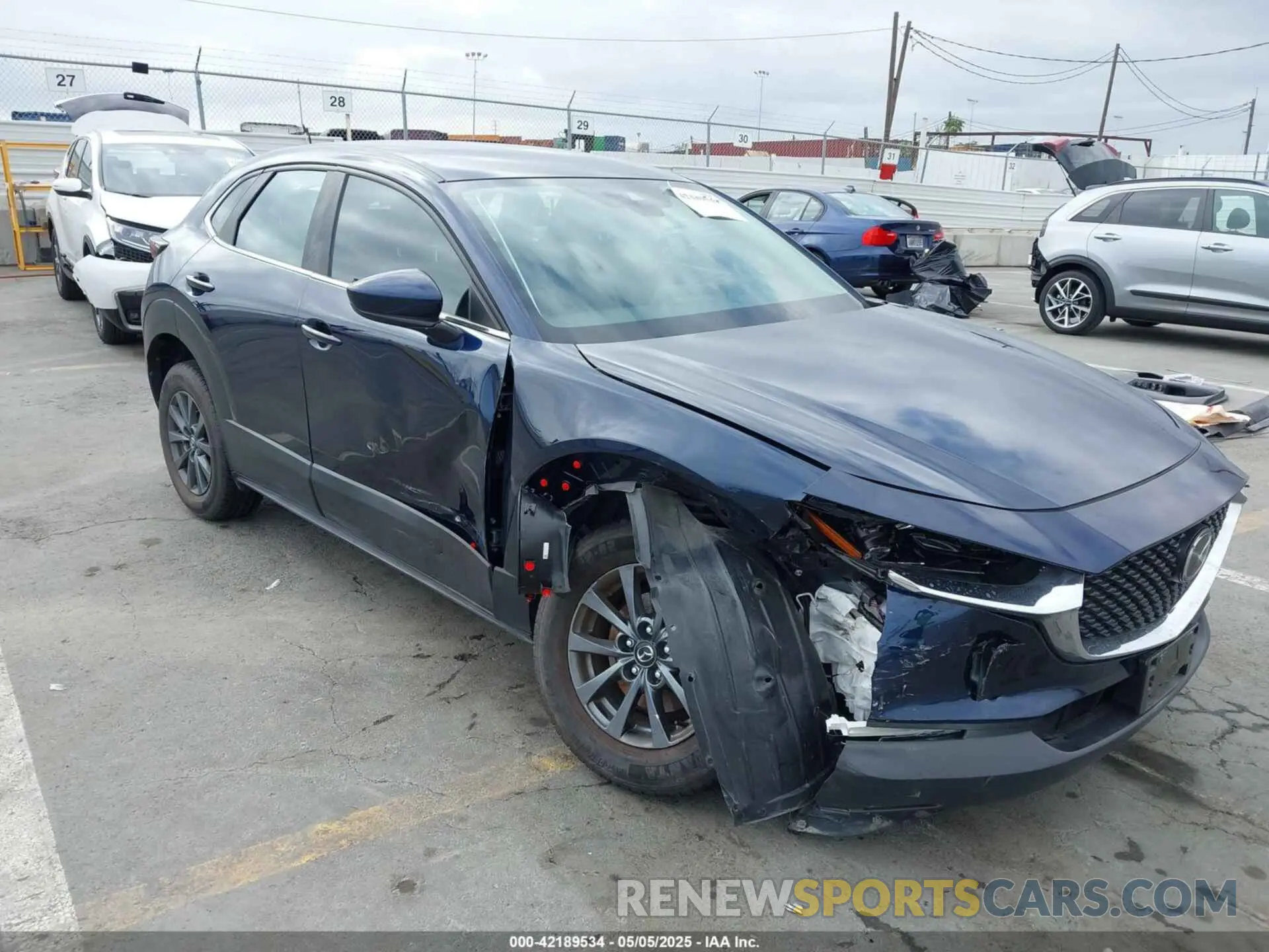 1 Photograph of a damaged car 3MVDMBAL6NM401498 MAZDA CX-30 2022