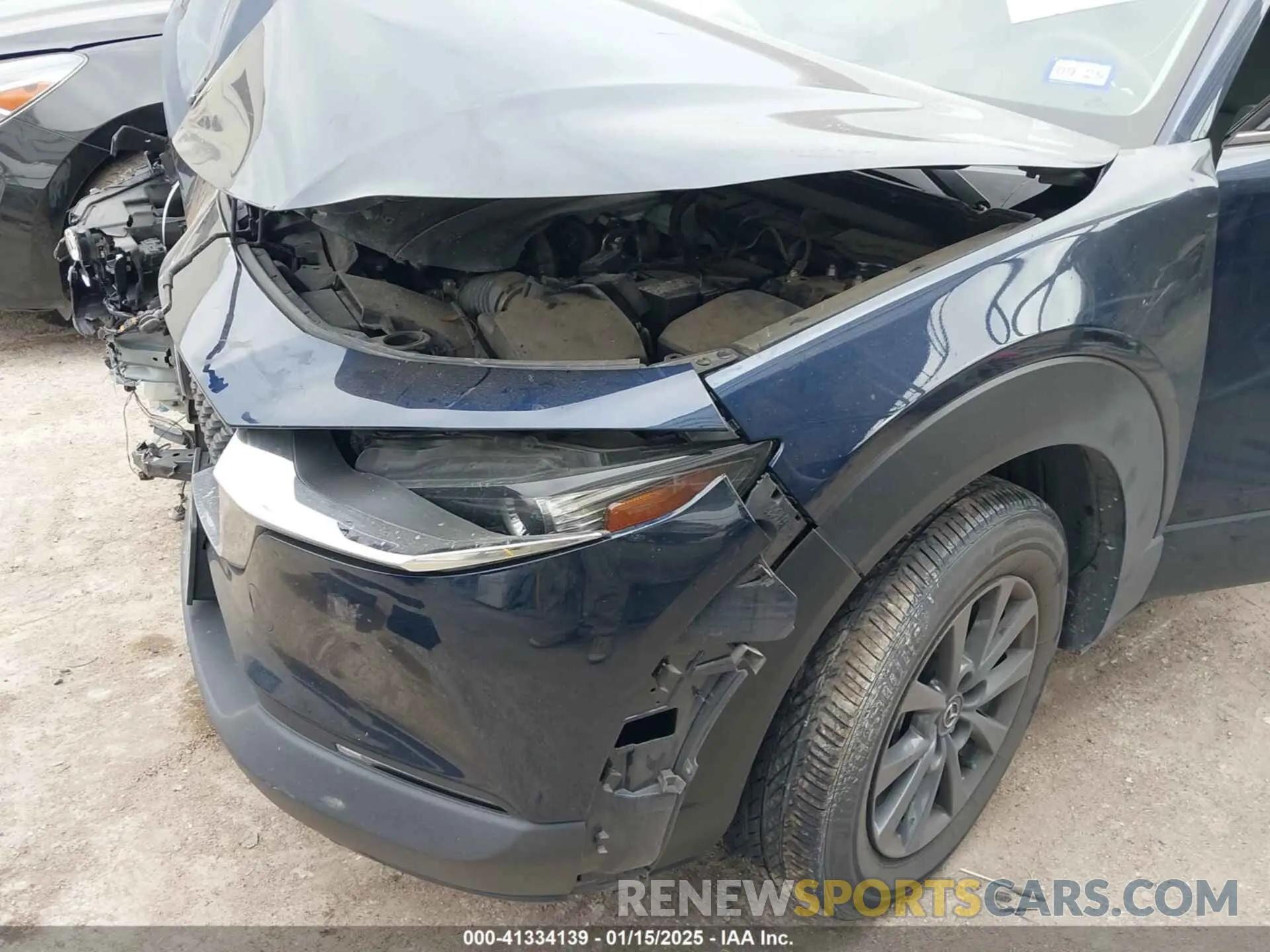 6 Photograph of a damaged car 3MVDMBAL6NM406135 MAZDA CX-30 2022