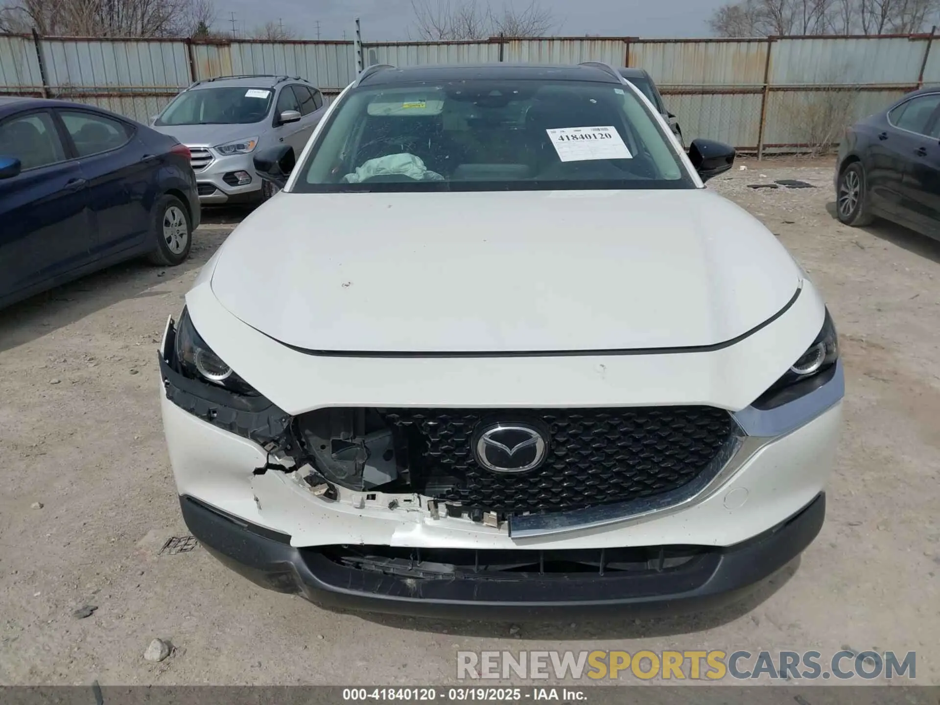 12 Photograph of a damaged car 3MVDMBAY3NM400501 MAZDA CX-30 2022
