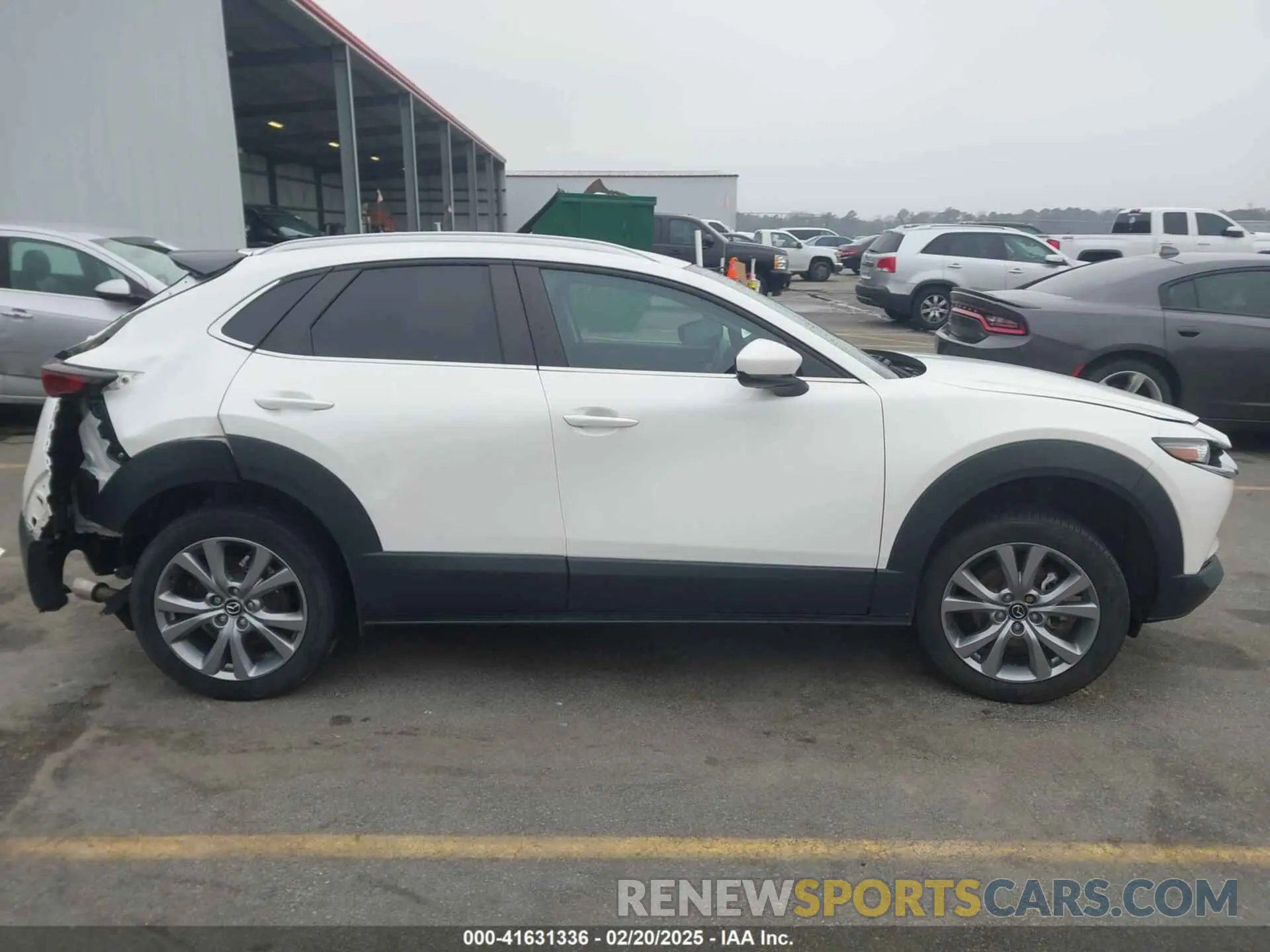 12 Photograph of a damaged car 3MVDMBBL2NM433198 MAZDA CX-30 2022