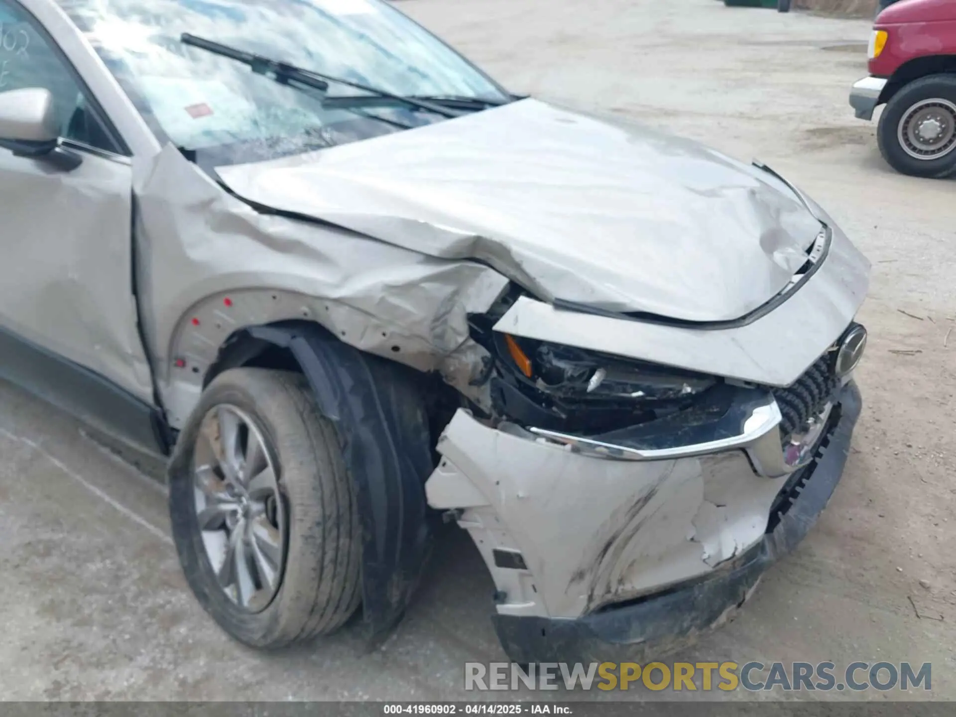 16 Photograph of a damaged car 3MVDMBBL2NM439681 MAZDA CX-30 2022