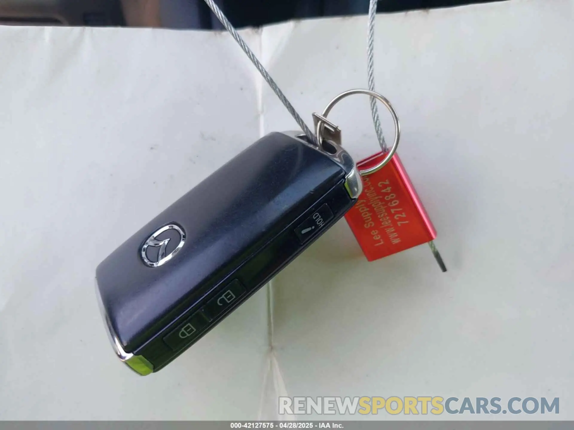 11 Photograph of a damaged car 3MVDMBBL3NM400887 MAZDA CX-30 2022