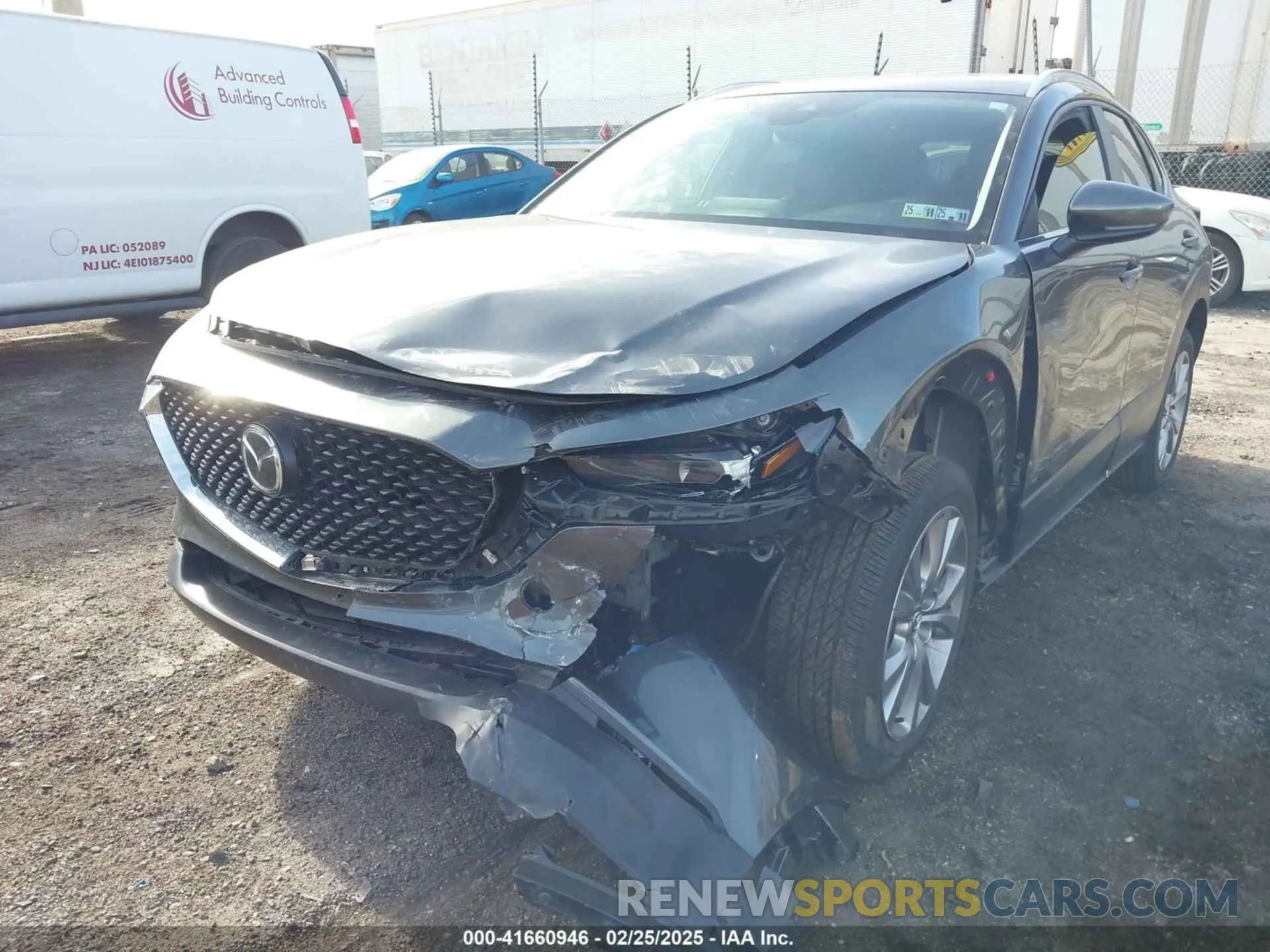 6 Photograph of a damaged car 3MVDMBBL6NM447914 MAZDA CX-30 2022