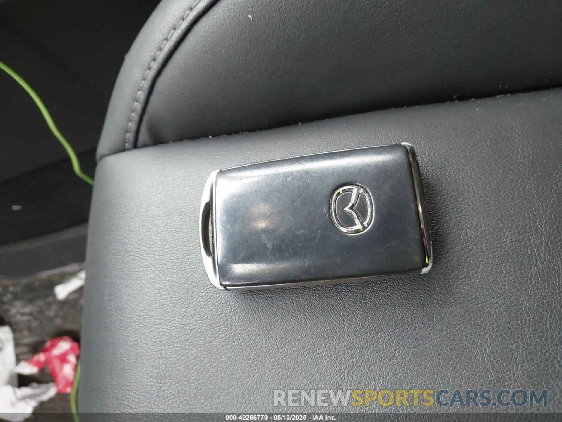 11 Photograph of a damaged car 3MVDMBBL6NM448870 MAZDA CX-30 2022