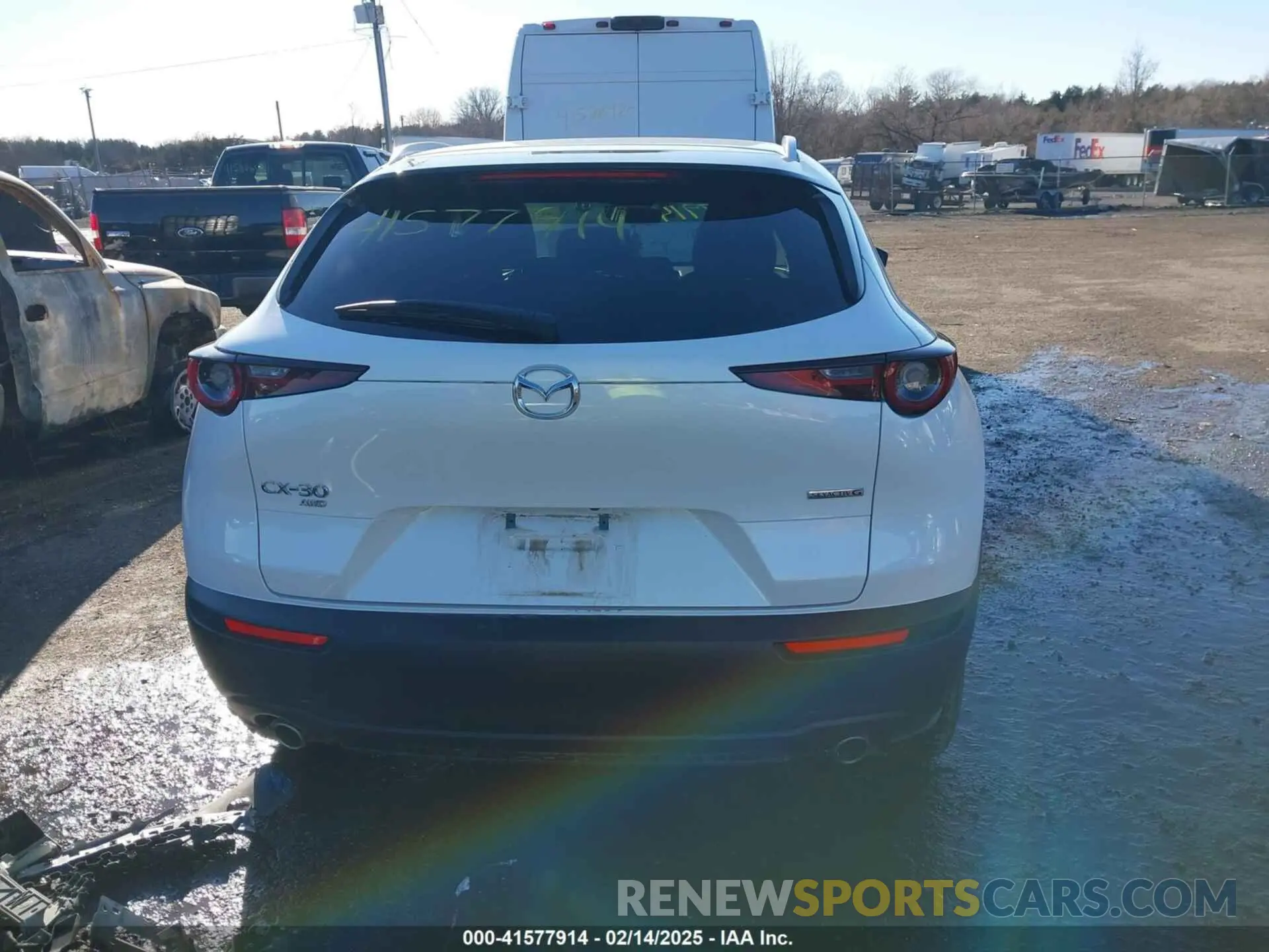 17 Photograph of a damaged car 3MVDMBBL8NM448787 MAZDA CX-30 2022
